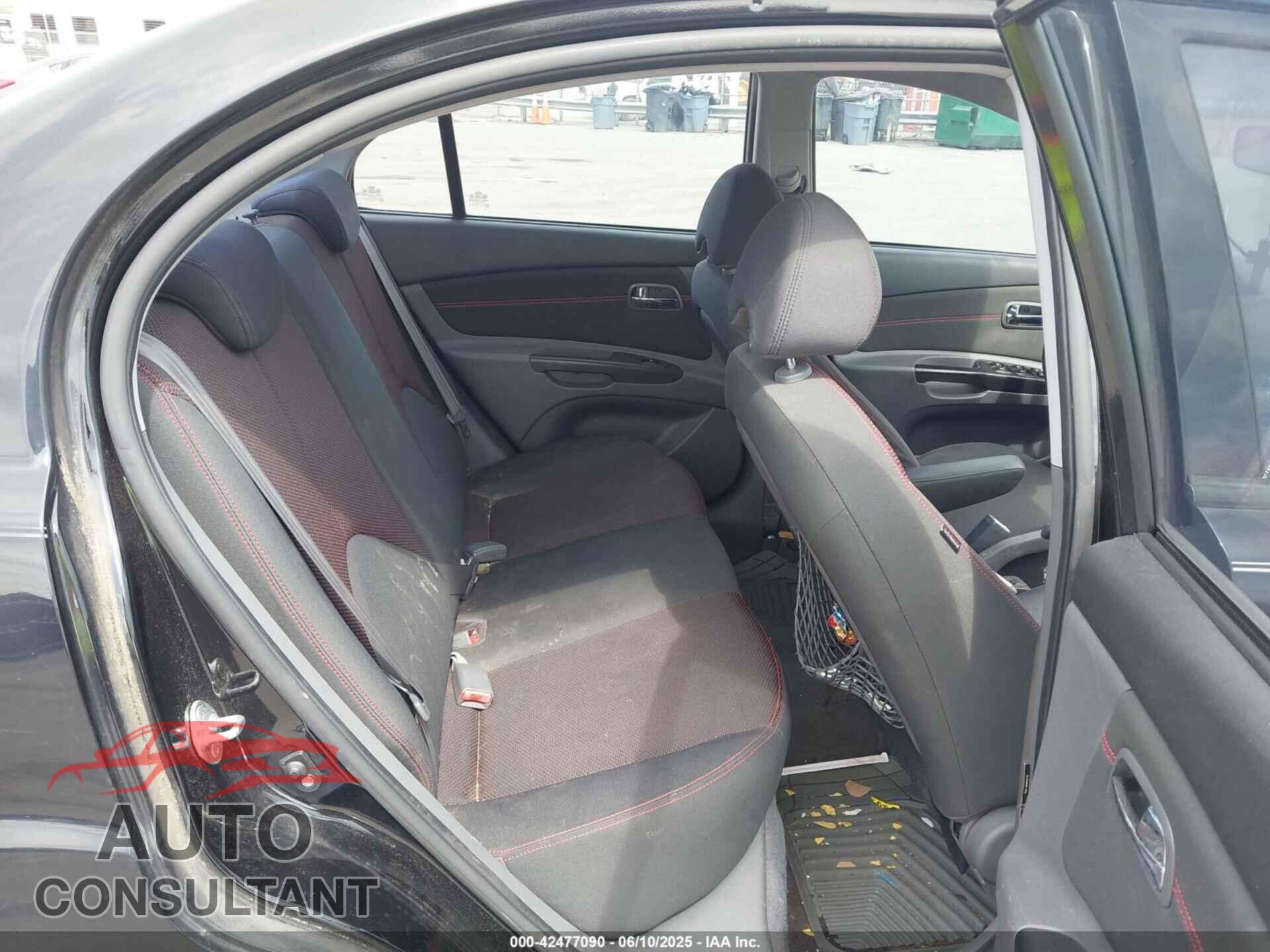 KIA RIO 2011 - KNADH4A30B6713598