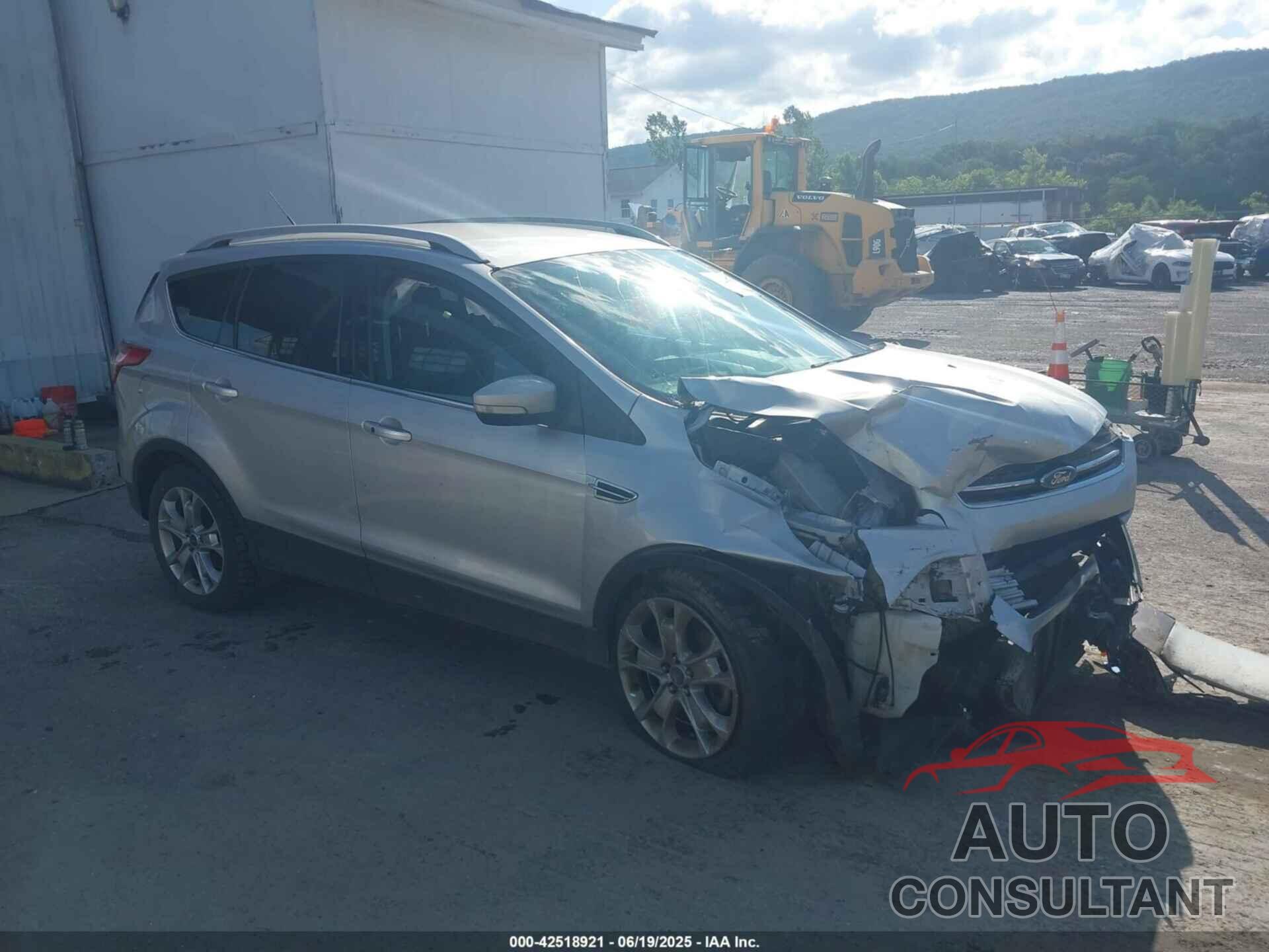 FORD ESCAPE 2014 - 1FMCU9J92EUA53779