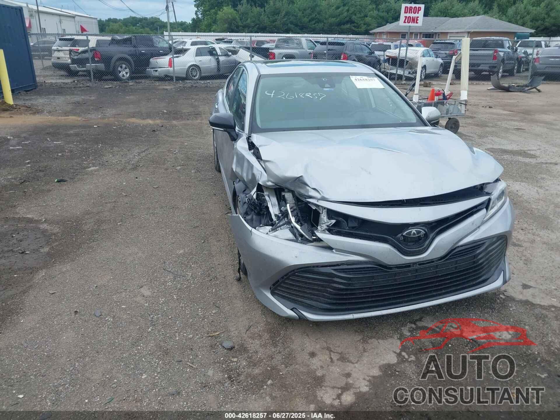 TOYOTA CAMRY 2019 - 4T1B11HK7KU245287