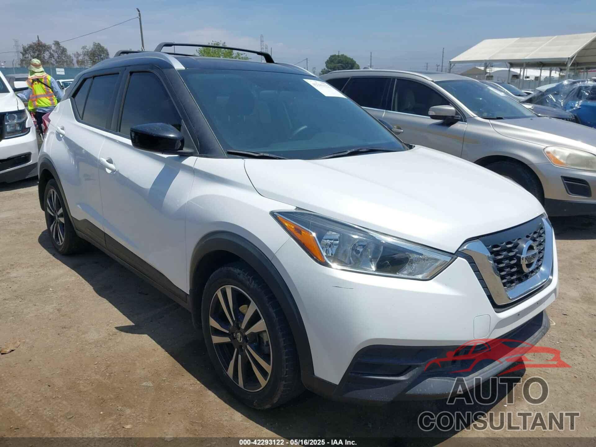 NISSAN KICKS 2019 - 3N1CP5CUXKL508165
