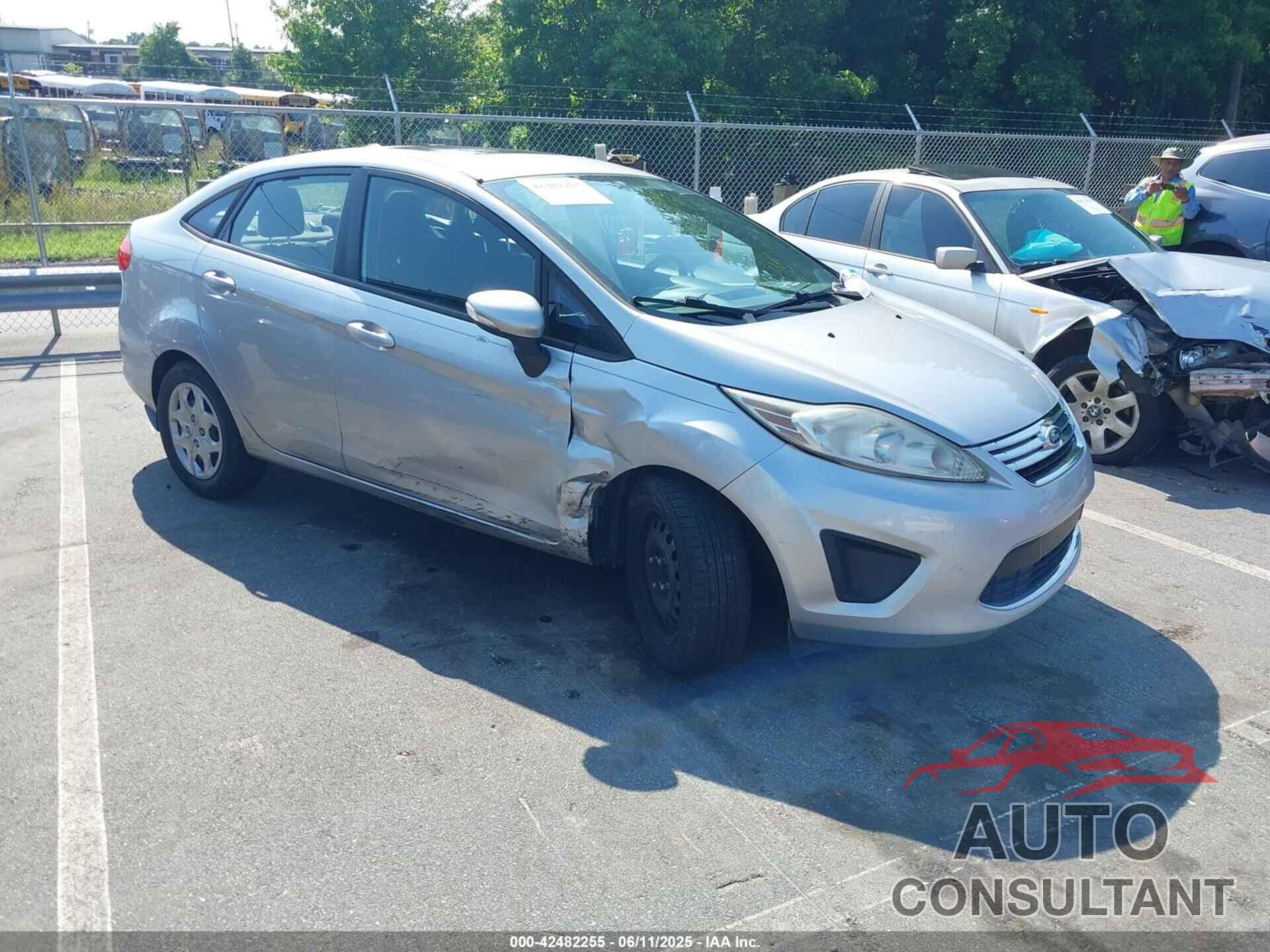 FORD FIESTA 2013 - 3FADP4BJ2DM174459