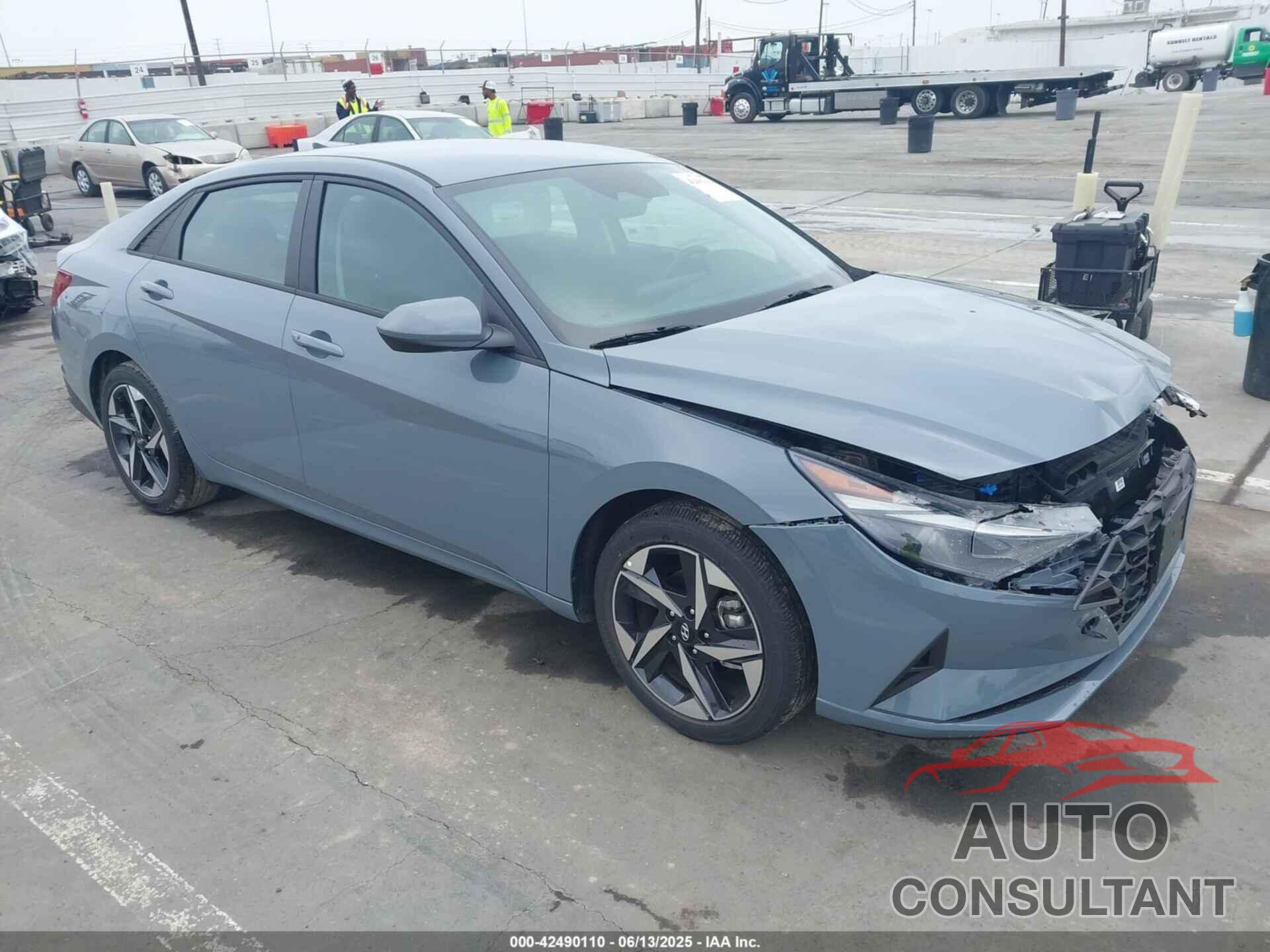 HYUNDAI ELANTRA 2023 - KMHLS4AG4PU437055