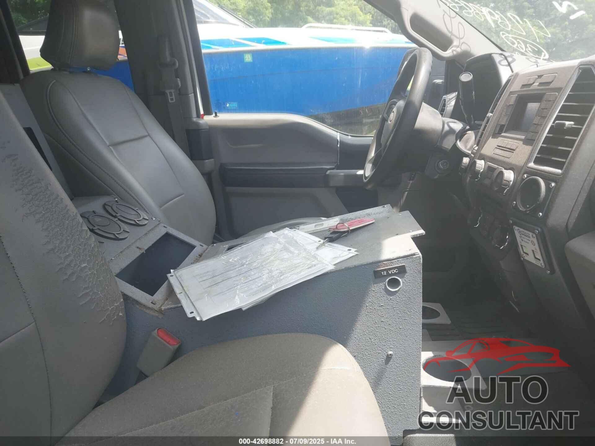 FORD F-550 CHASSIS 2017 - 1FD0X5HT3HEC91224