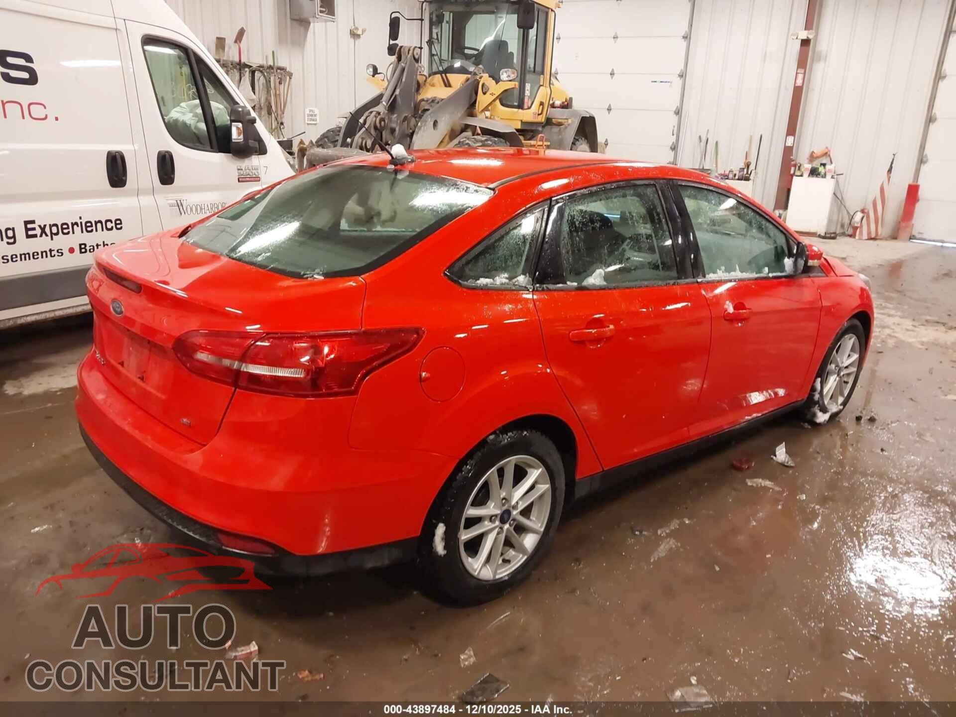 FORD FOCUS 2017 - 1FADP3F23HL296459