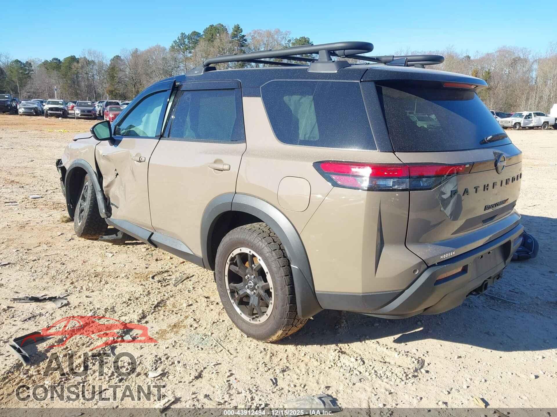 NISSAN PATHFINDER 2023 - 5N1DR3BD7PC215744