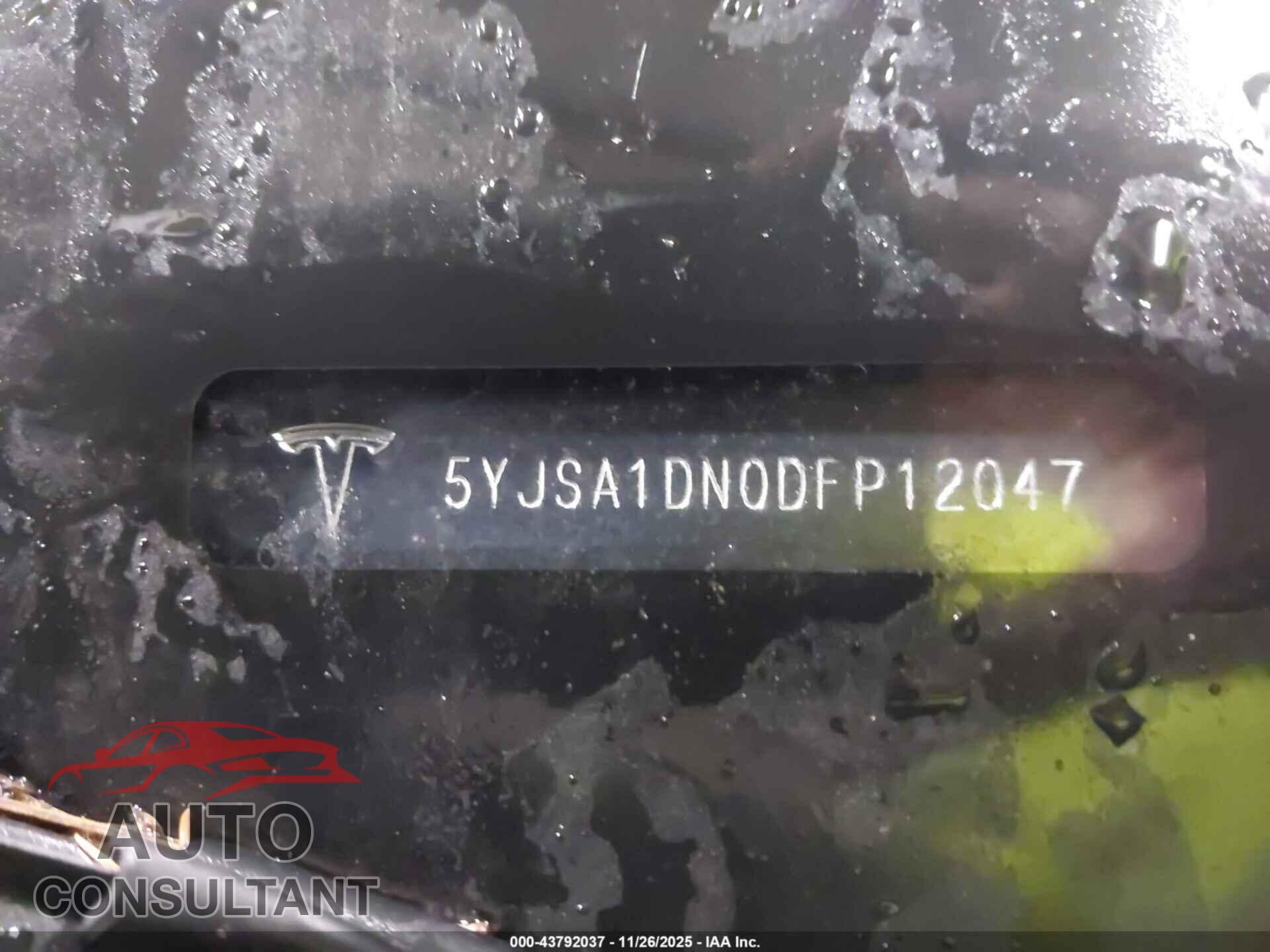 TESLA MODEL S 2013 - 5YJSA1DN0DFP12047