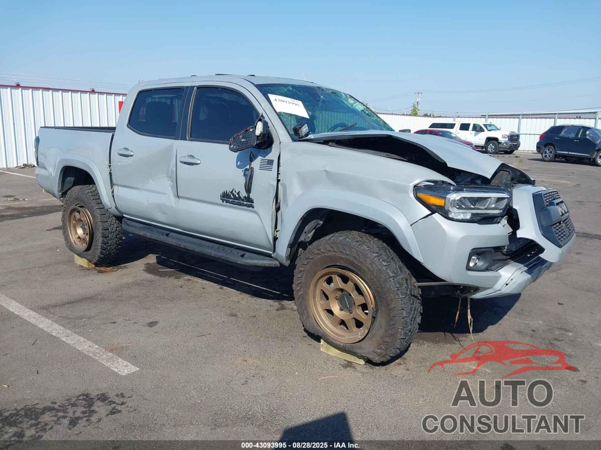 TOYOTA TACOMA 2020 - 3TMCZ5AN7LM332190