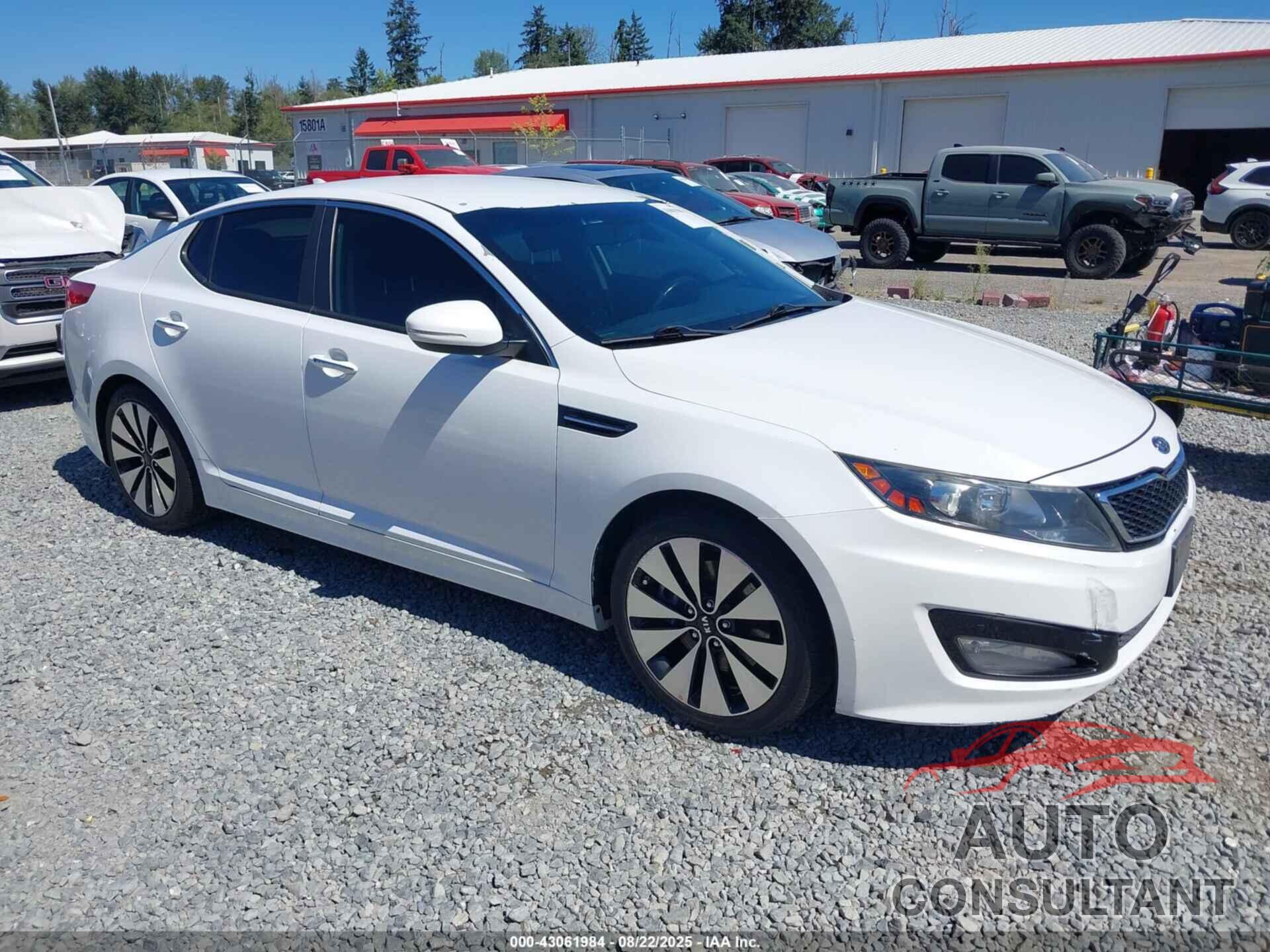 KIA OPTIMA 2012 - 5XXGR4A68CG011832