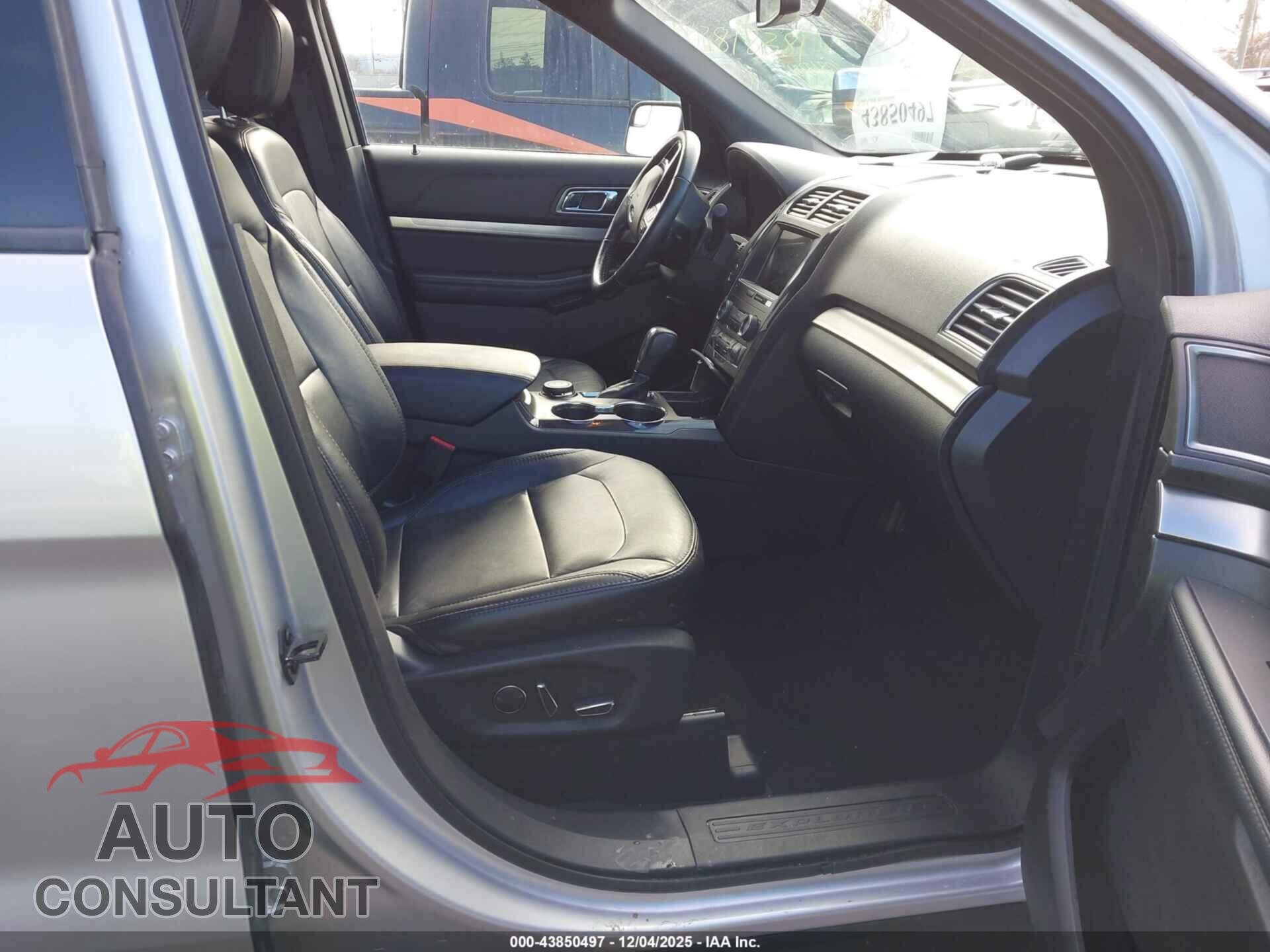 FORD EXPLORER 2018 - 1FM5K8D87JGB06724