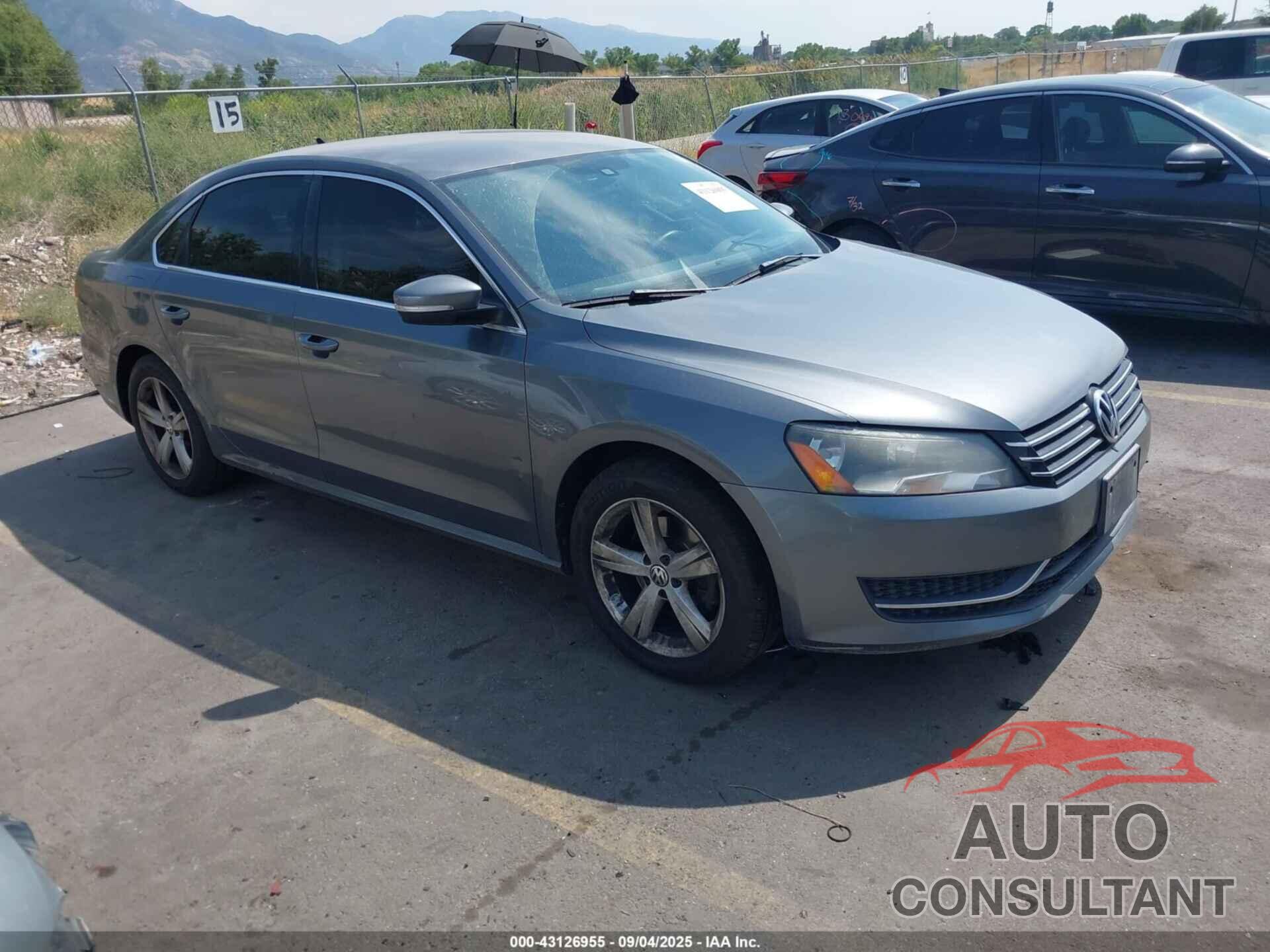 VOLKSWAGEN PASSAT 2014 - 1VWBT7A36EC074270