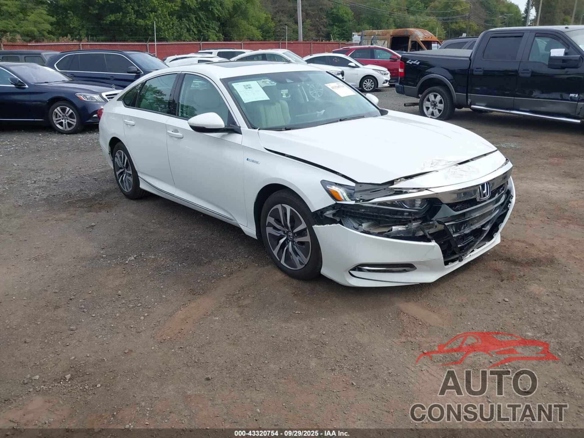 HONDA ACCORD HYBRID 2020 - 1HGCV3F56LA007389