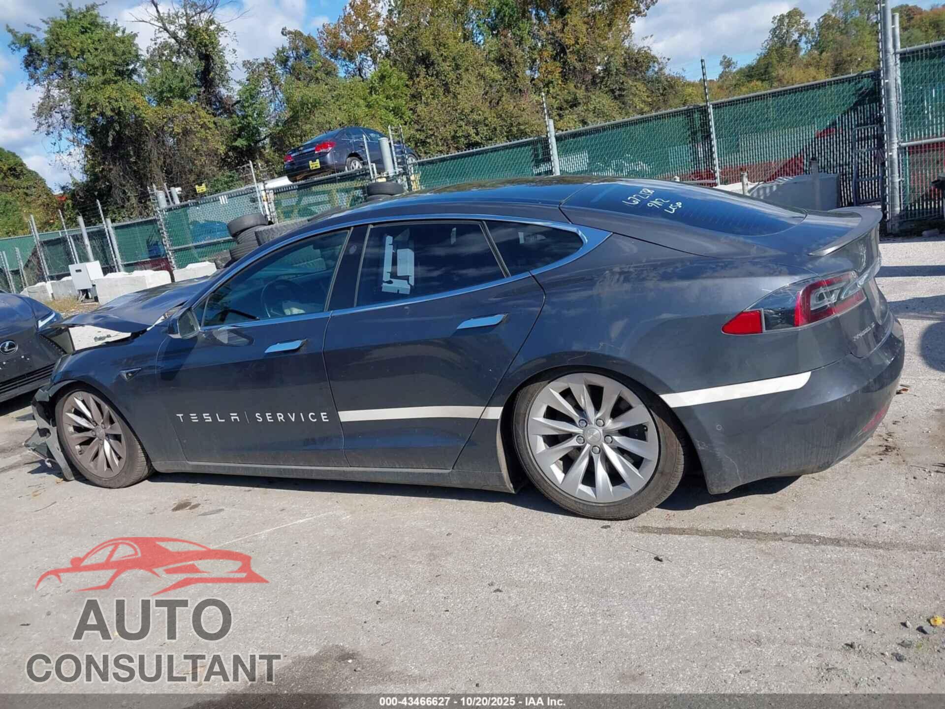 TESLA MODEL S 2018 - 5YJSA1E27JF267614