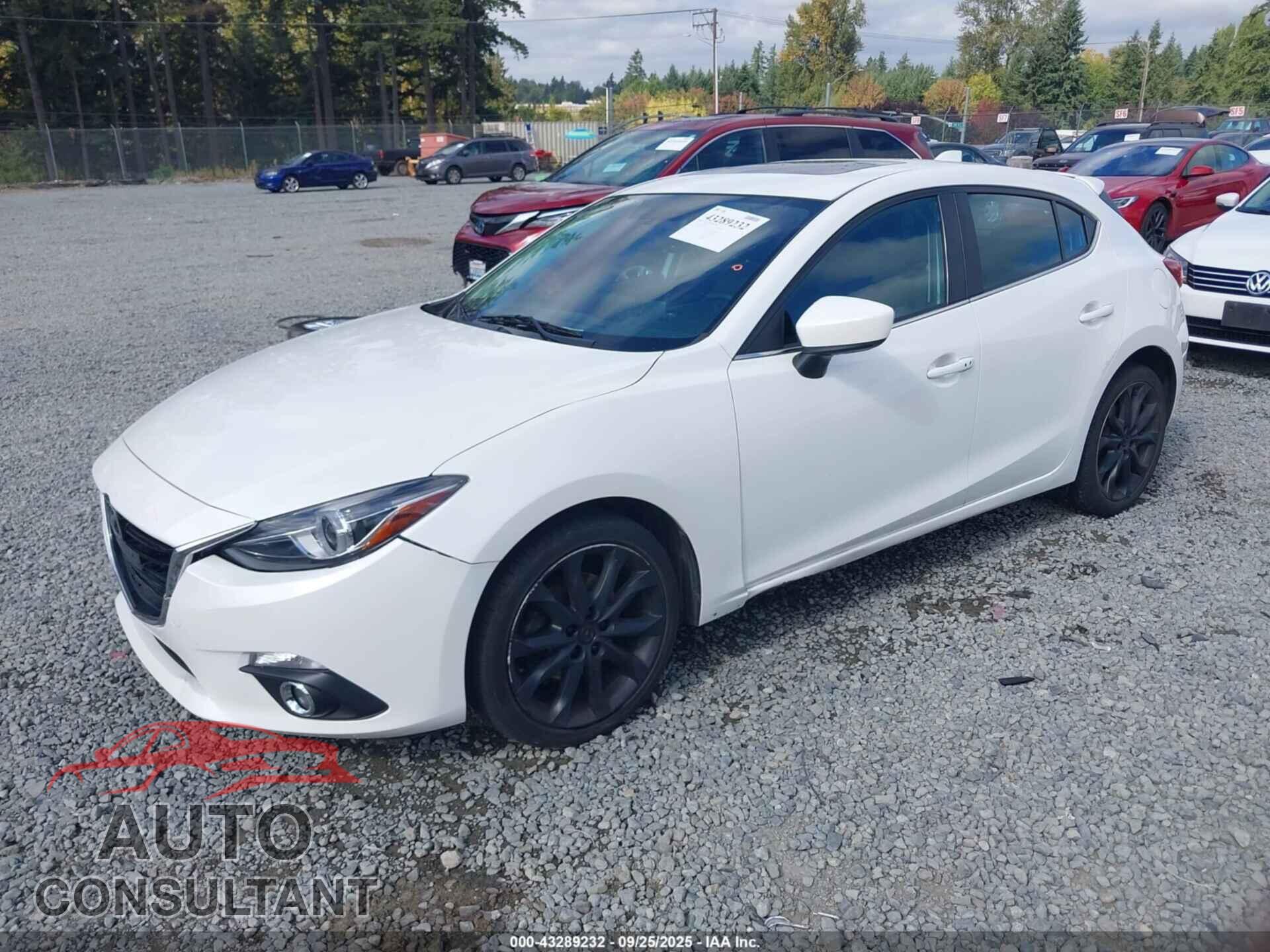 MAZDA MAZDA3 2014 - JM1BM1M34E1103382