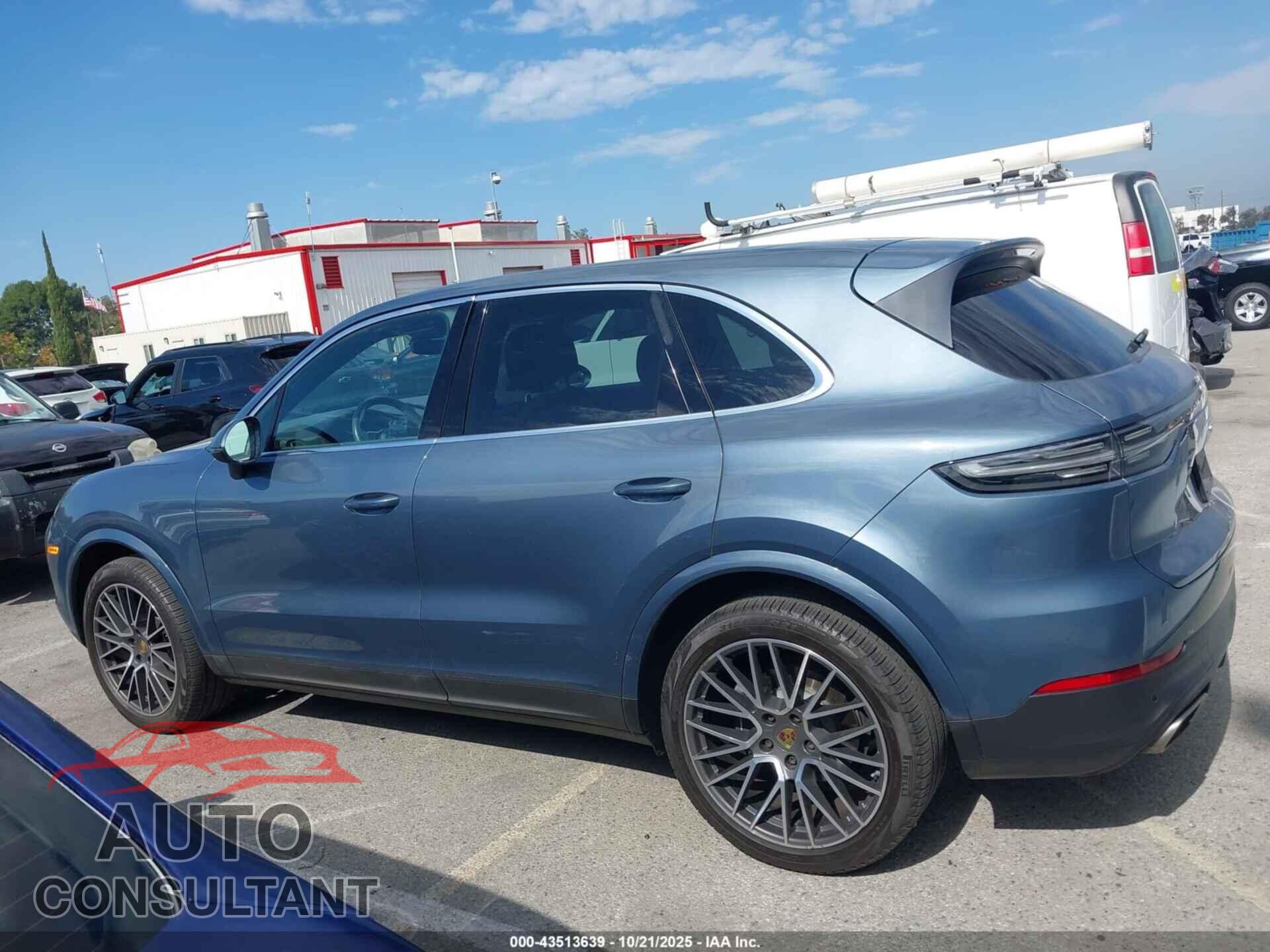 PORSCHE CAYENNE 2019 - WP1AA2AY4KDA17024