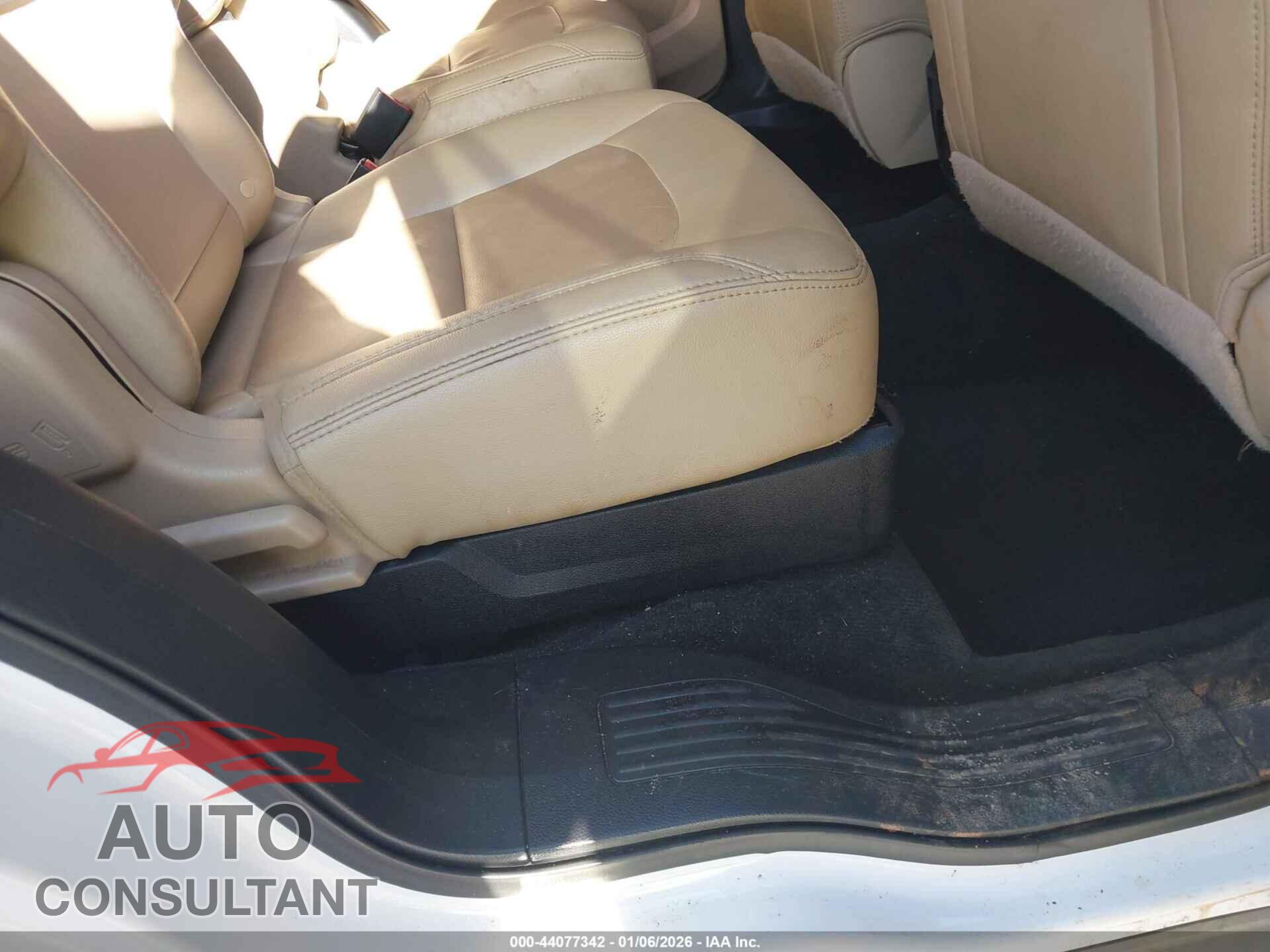 FORD EXPLORER 2016 - 1FM5K8D81GGC81284