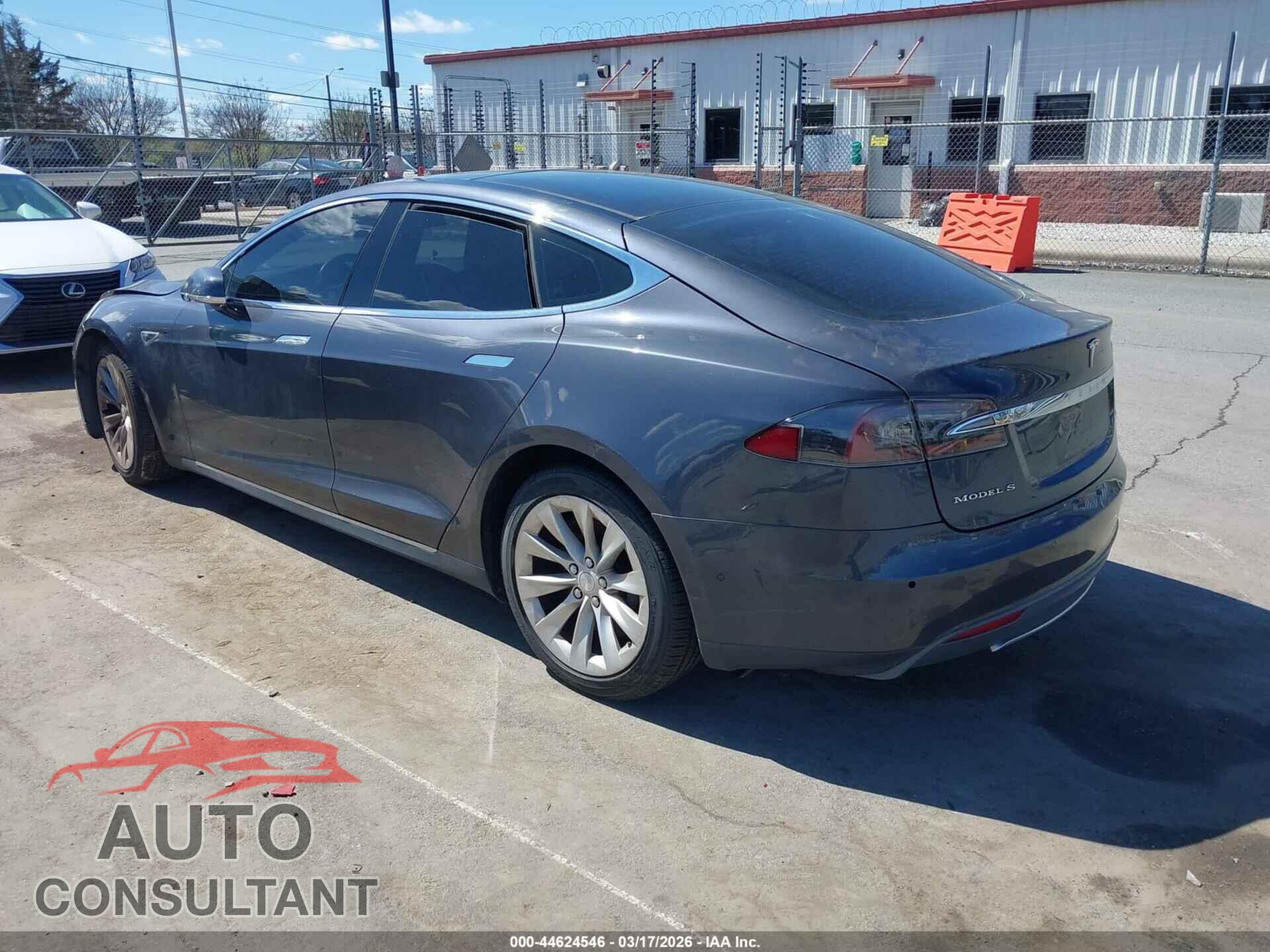 TESLA MODEL S 2015 - 5YJSA1S21FF084849