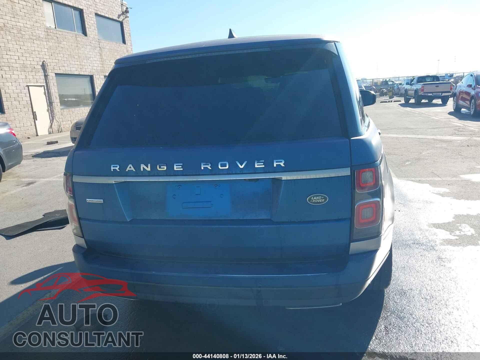 LAND ROVER RANGE ROVER 2018 - SALGS2RE0JA389858