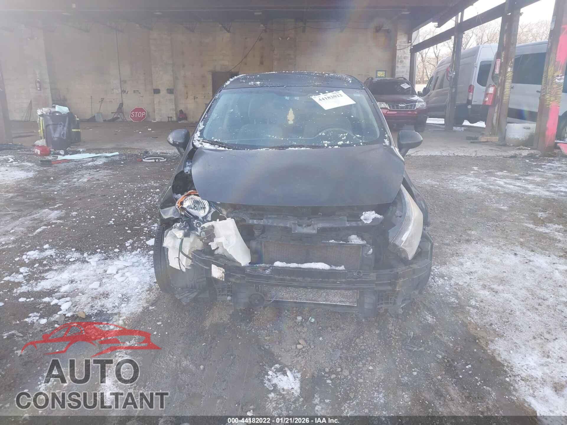 KIA RIO 2014 - KNADN5A34E6415204