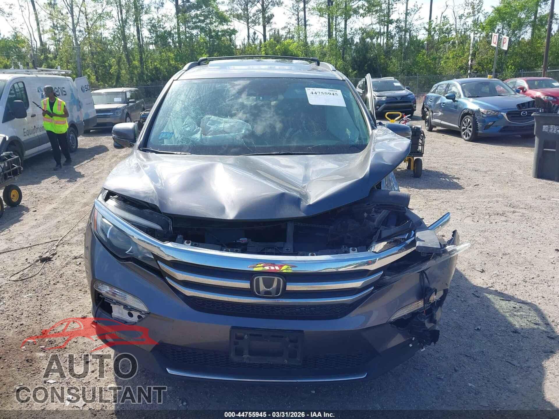 HONDA PILOT 2017 - 5FNYF6H92HB083645