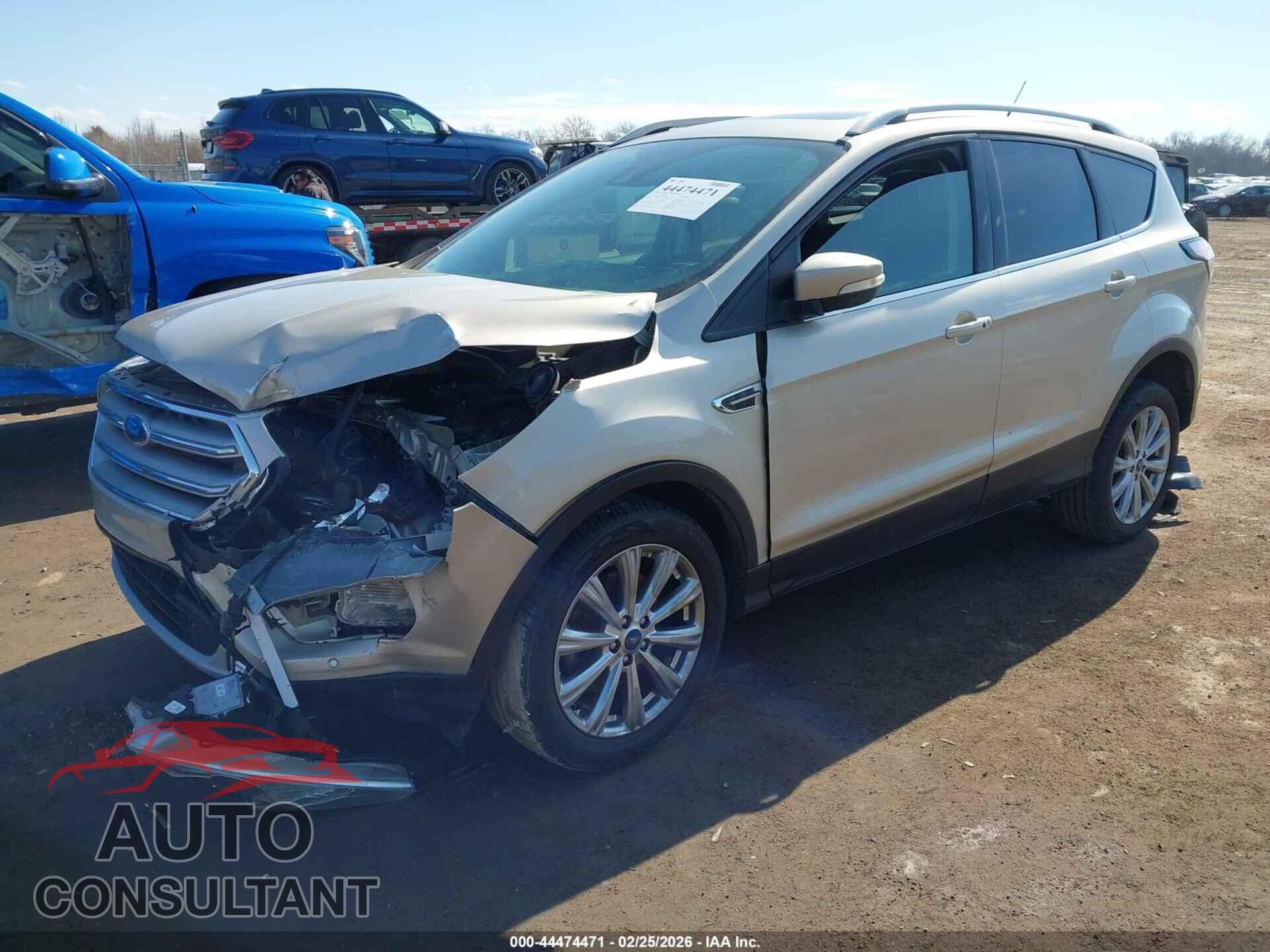 FORD ESCAPE 2017 - 1FMCU9JD9HUC45662