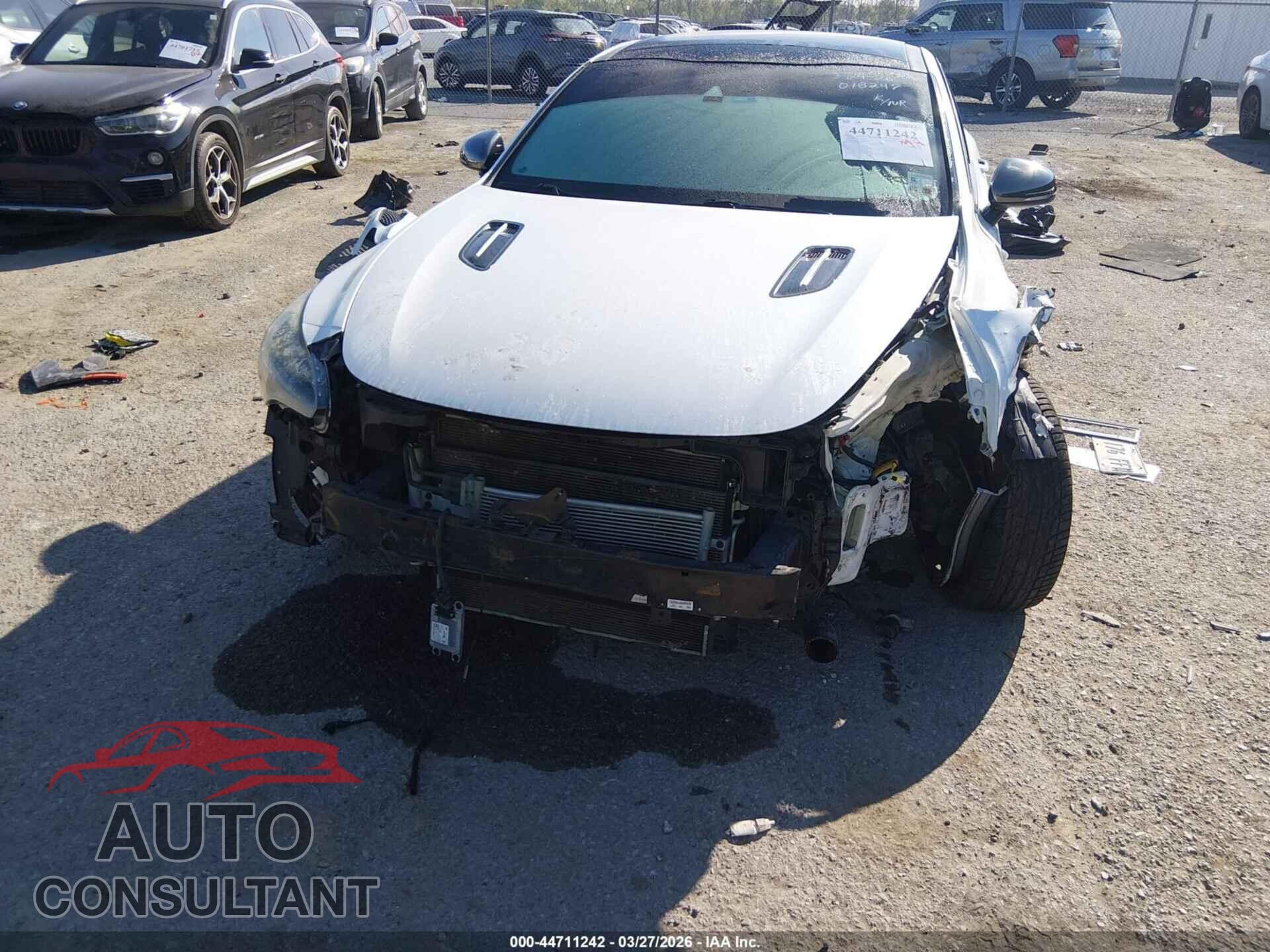 KIA STINGER 2018 - KNAE45LC0J6018247
