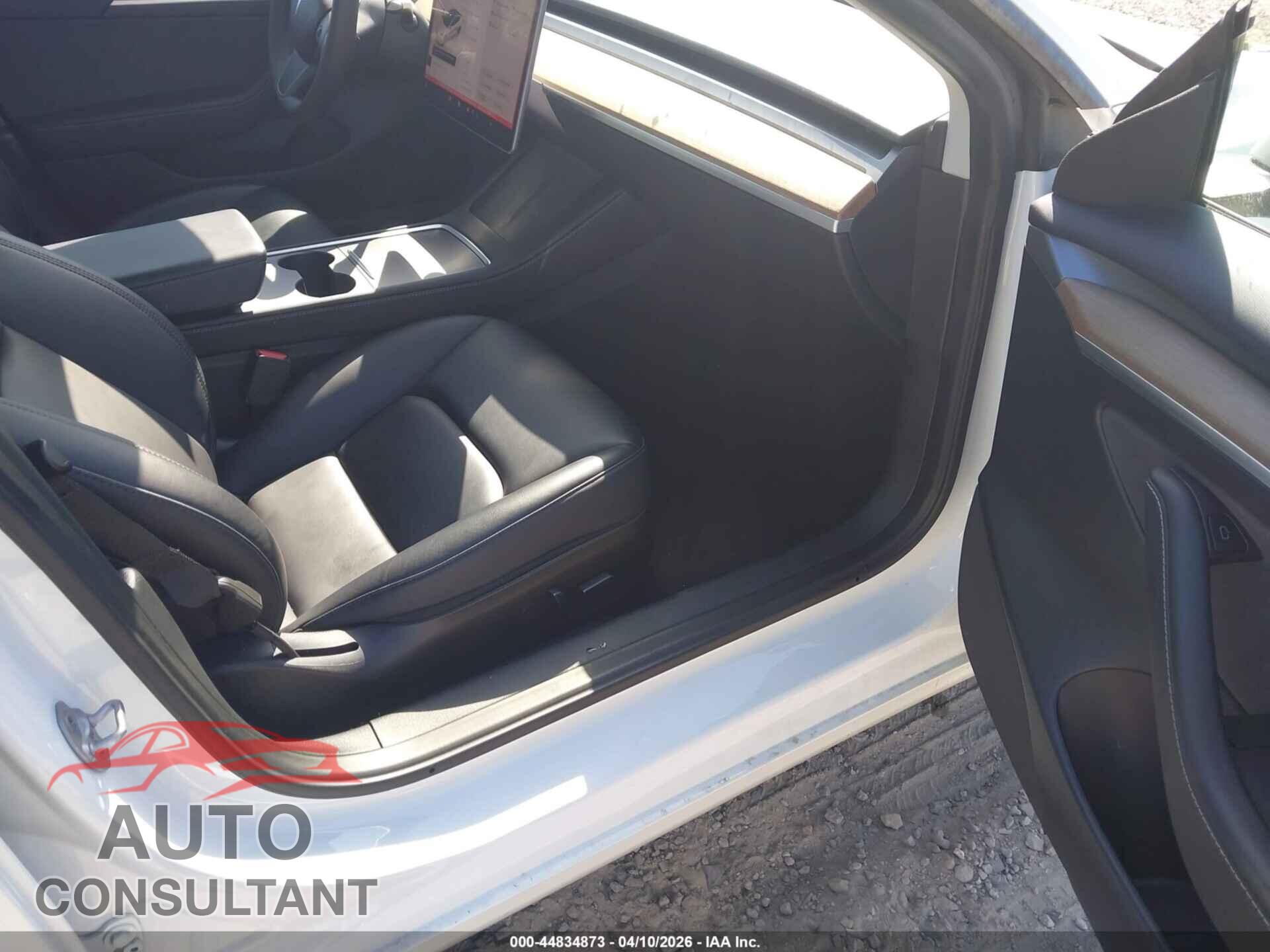 TESLA MODEL 3 2023 - 5YJ3E1EA7PF603920