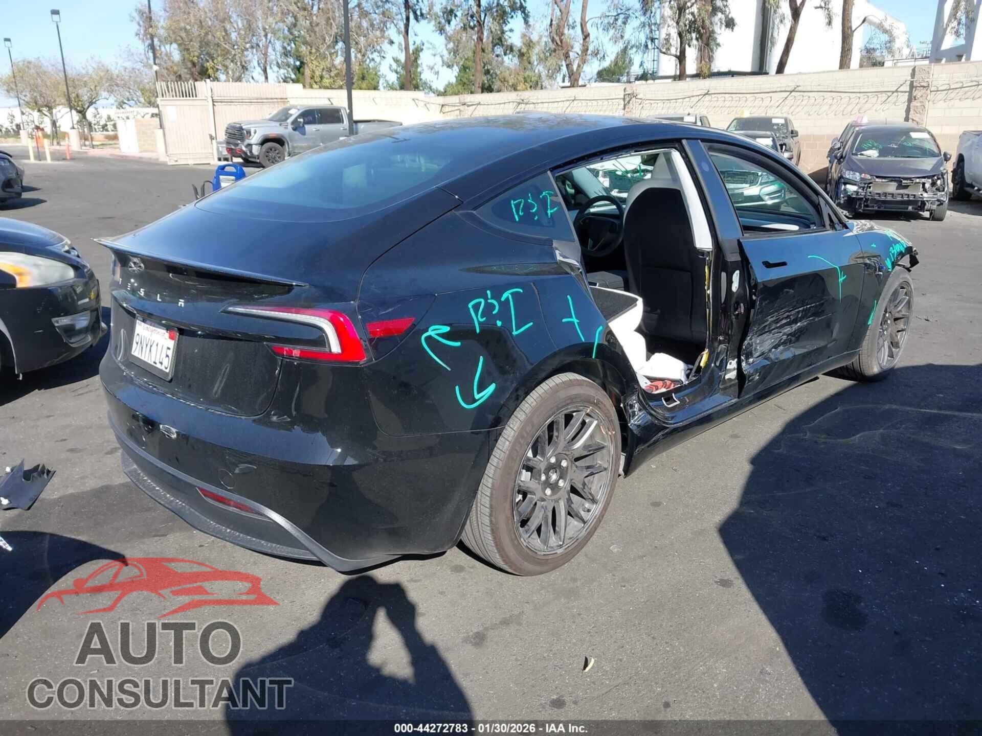 TESLA MODEL 3 2024 - 5YJ3E1EAXRF844308