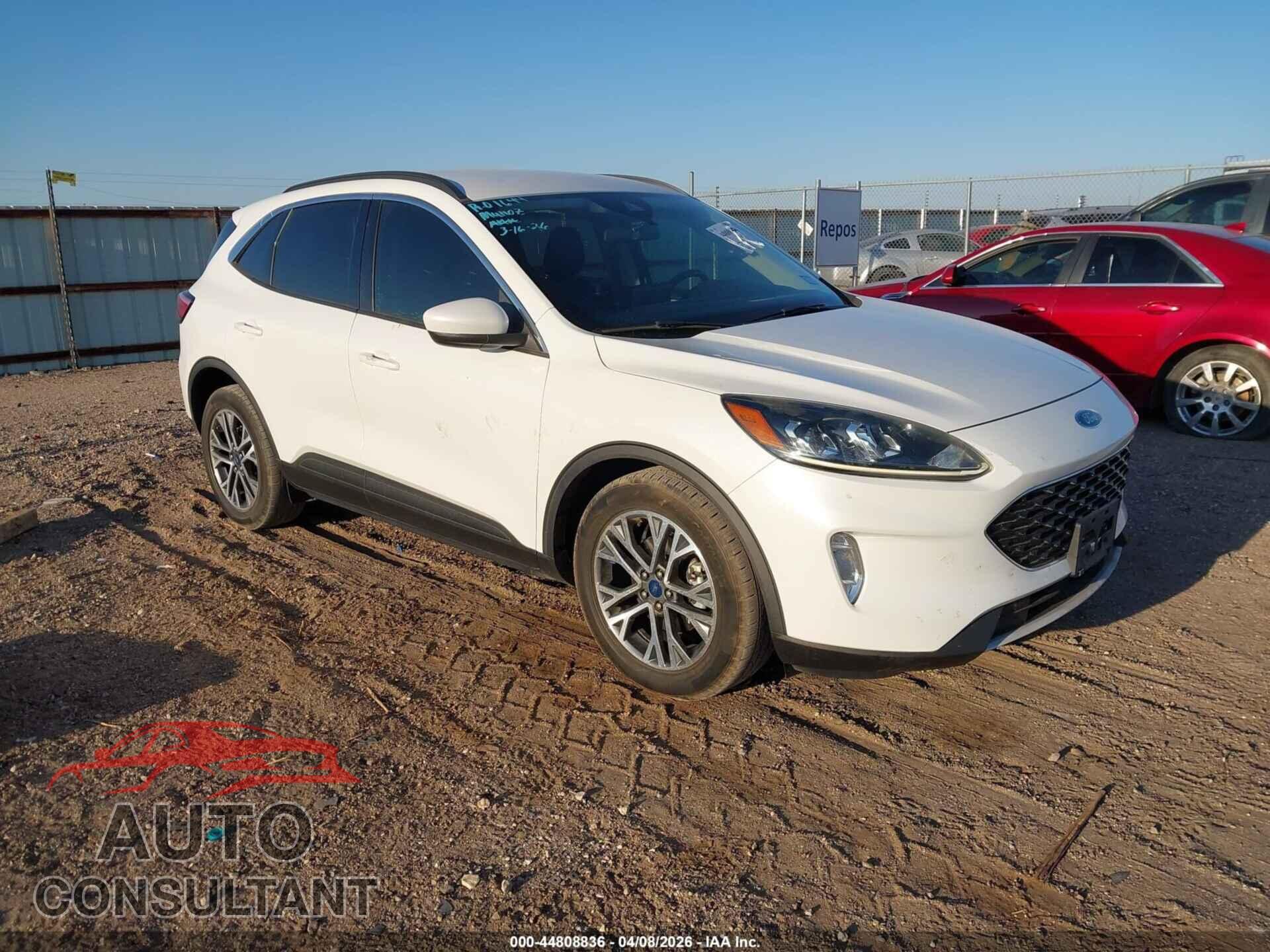 FORD ESCAPE 2020 - 1FMCU0H66LUA54695