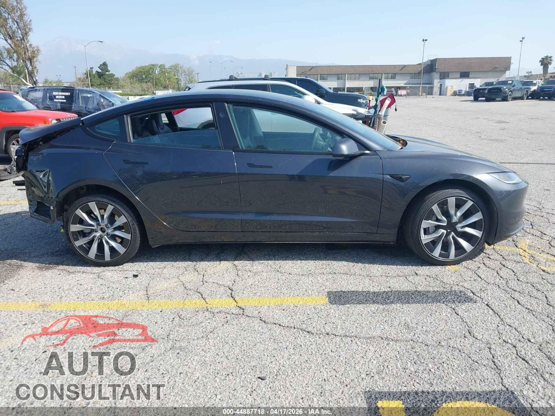 TESLA MODEL 3 2025 - 5YJ3E1EA3SF998459