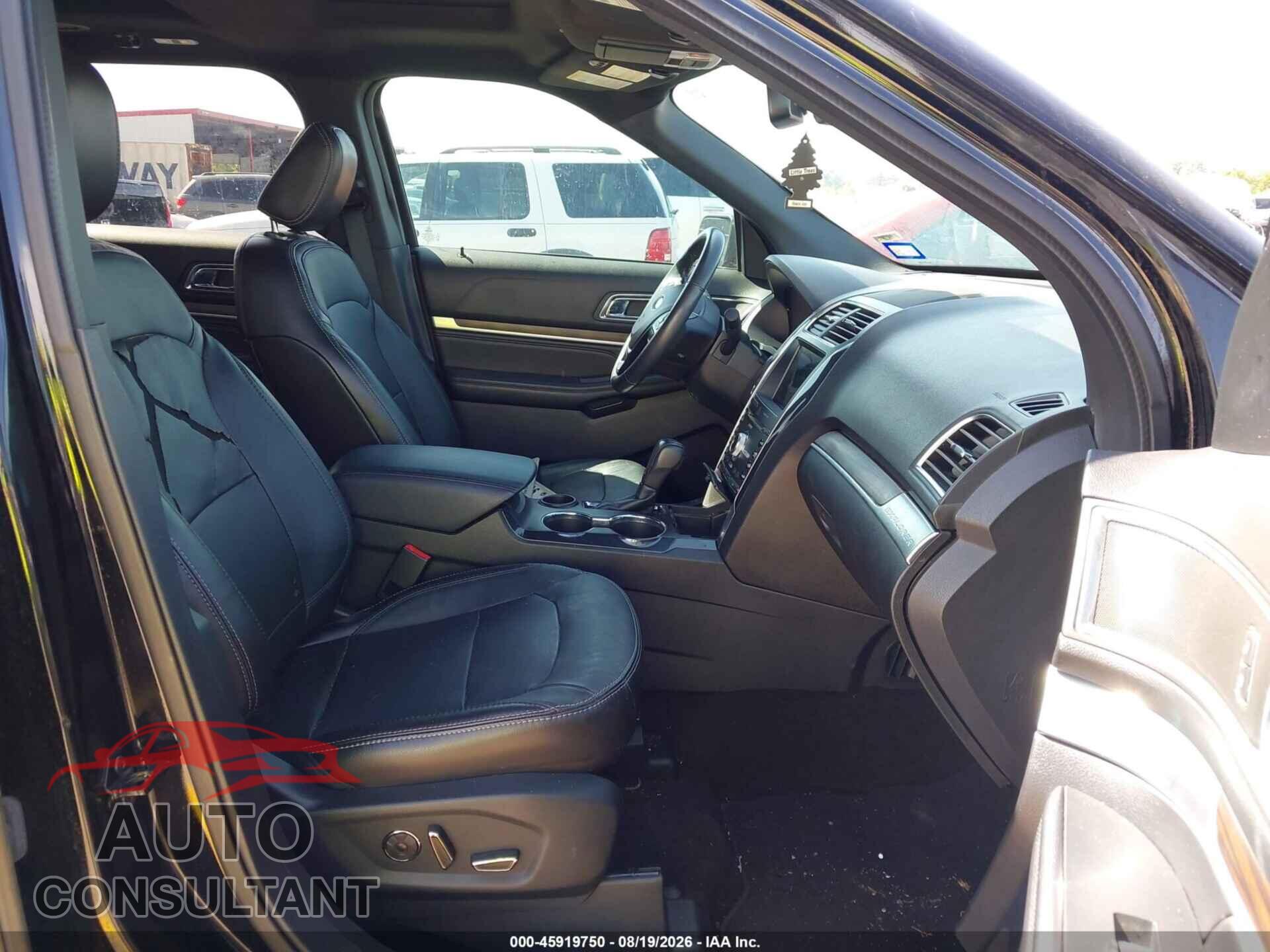 FORD EXPLORER 2018 - 1FM5K7F80JGB54699