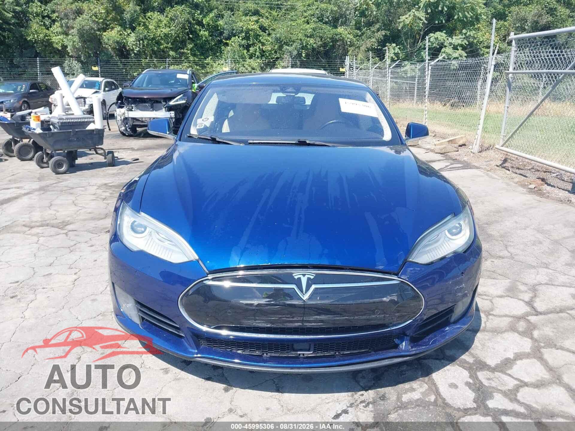 TESLA MODEL S 2015 - 5YJSA1S27FF088209
