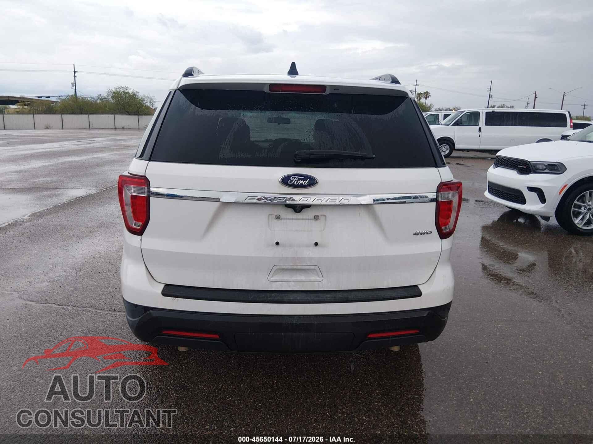 FORD EXPLORER 2018 - 1FM5K8B87JGB00392