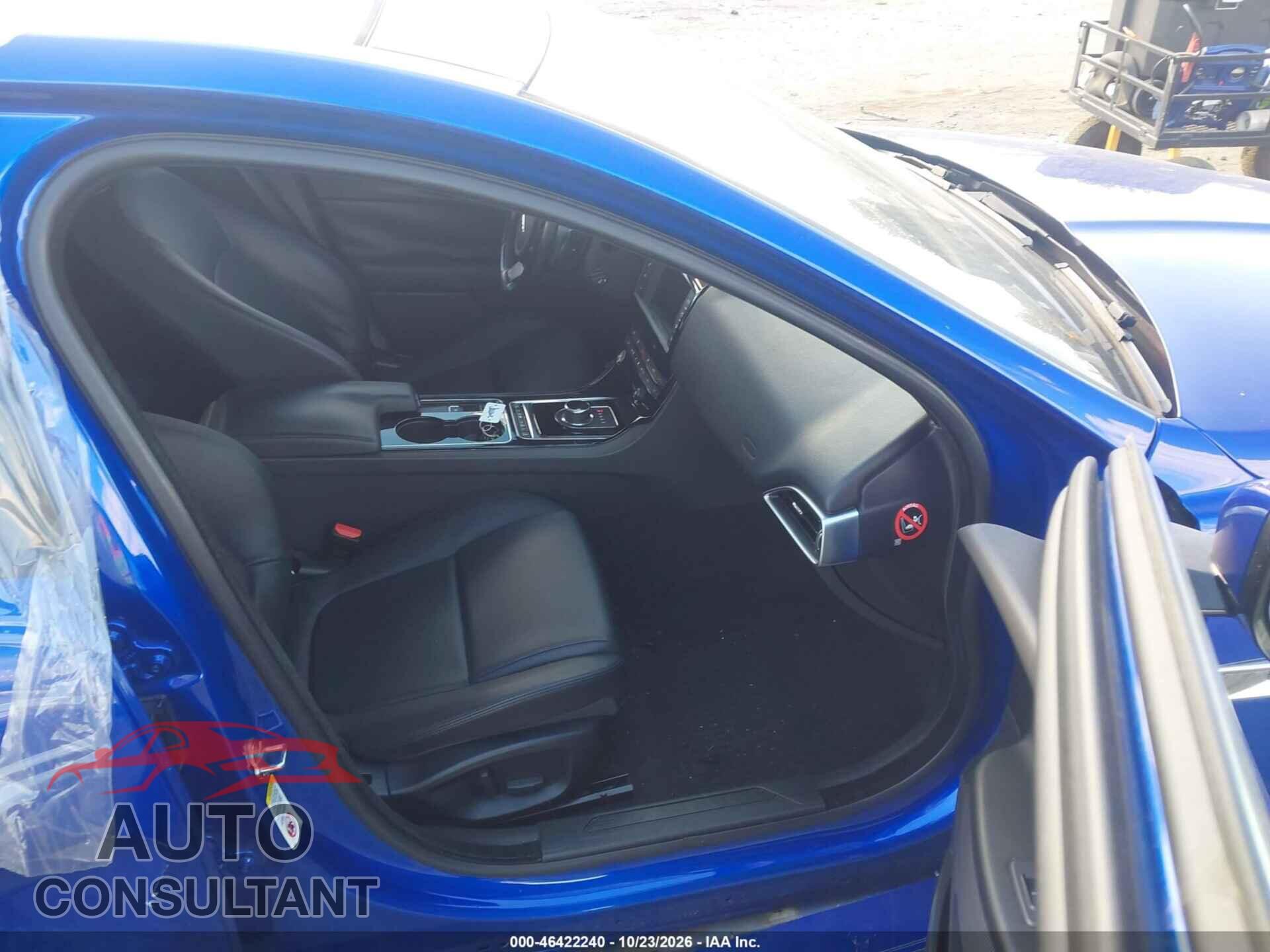 JAGUAR XE 2017 - SAJAD4BG7HA962300