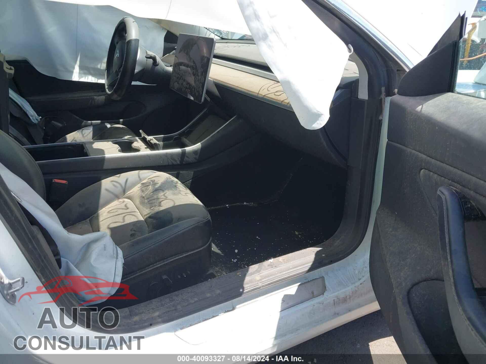 TESLA MODEL 3 2019 - 5YJ3E1EB9KF512830