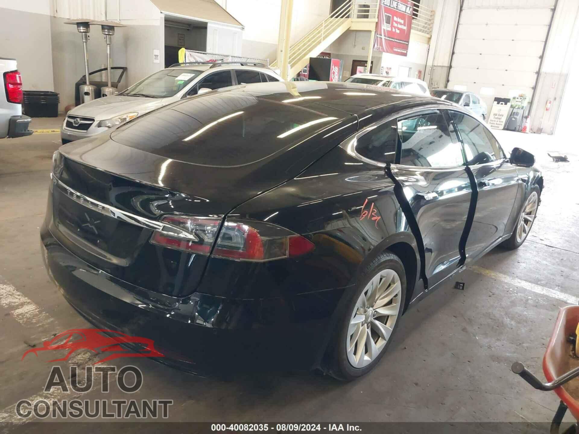 TESLA MODEL S 2017 - 5YJSA1E17HF201114