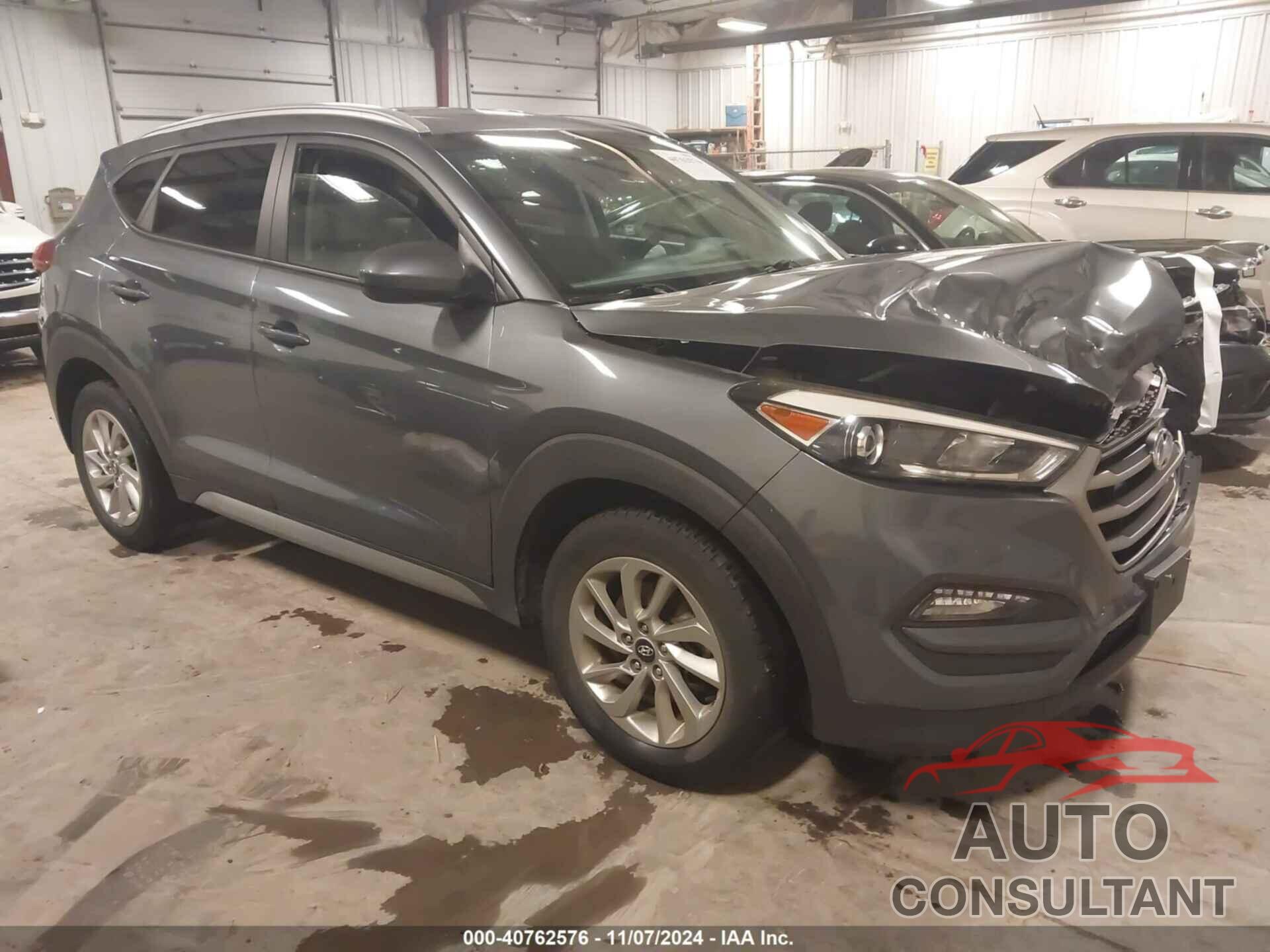 HYUNDAI TUCSON 2017 - KM8J3CA41HU275875