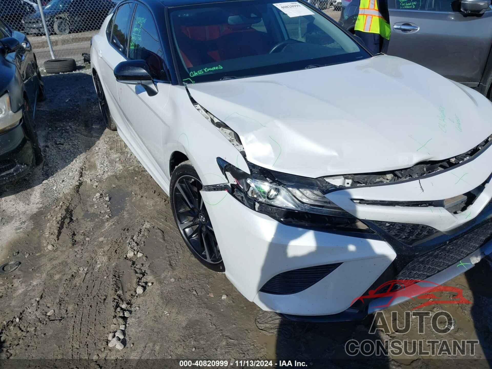 TOYOTA CAMRY 2019 - 4T1B61HK4KU192873