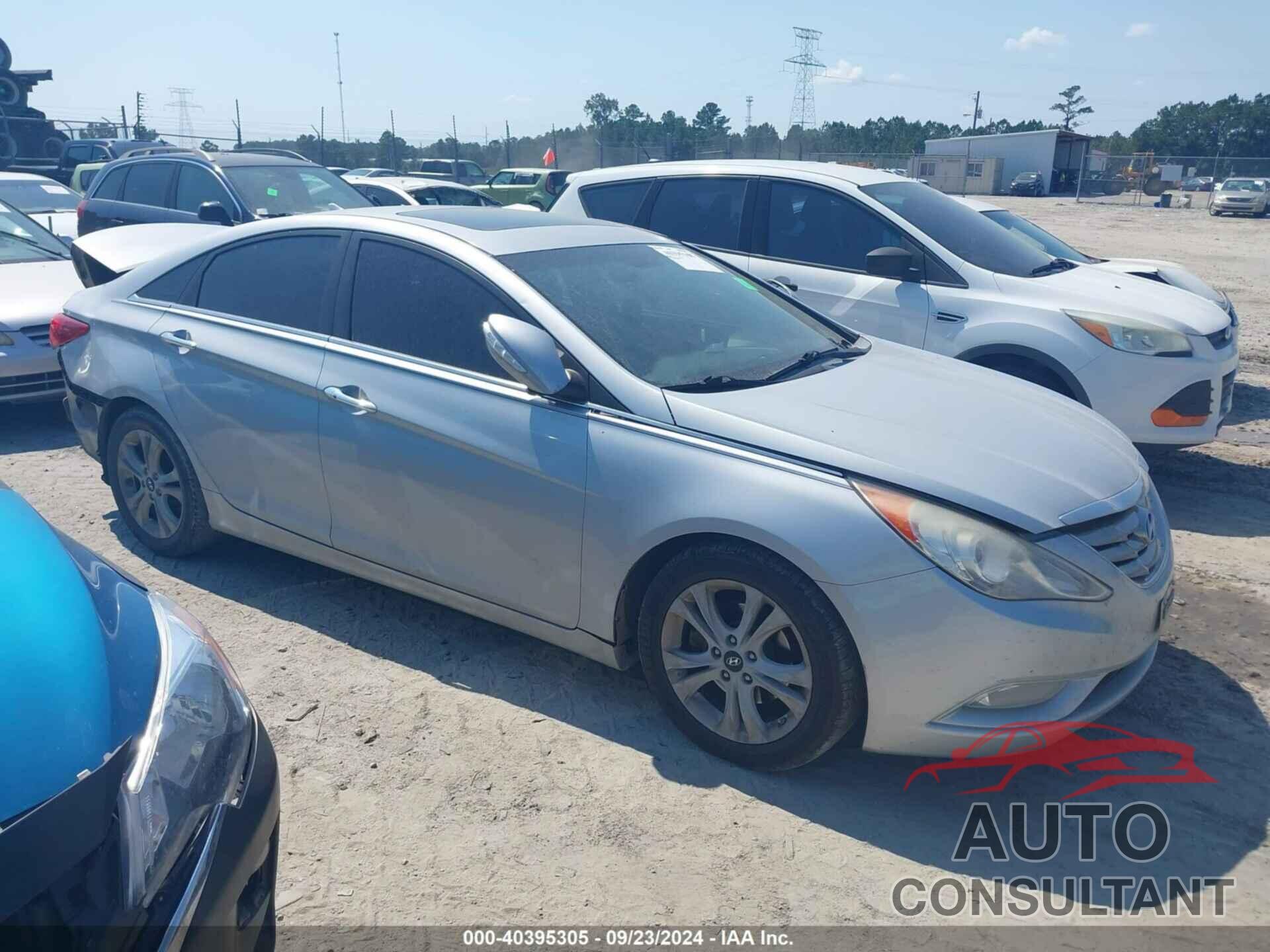 HYUNDAI SONATA 2011 - 5NPEC4AC0BH012927