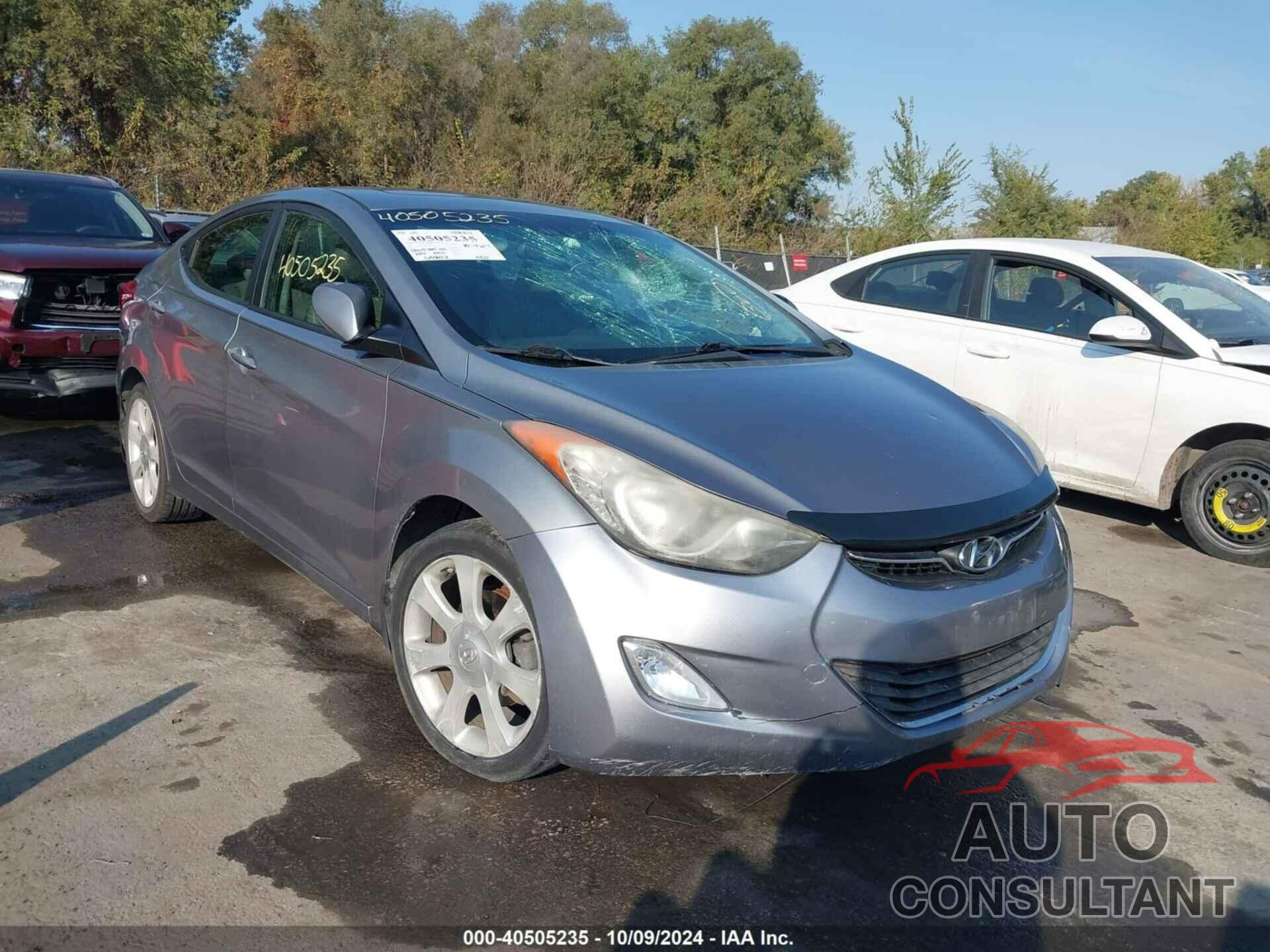 HYUNDAI ELANTRA 2013 - KMHDH4AE2DU856552