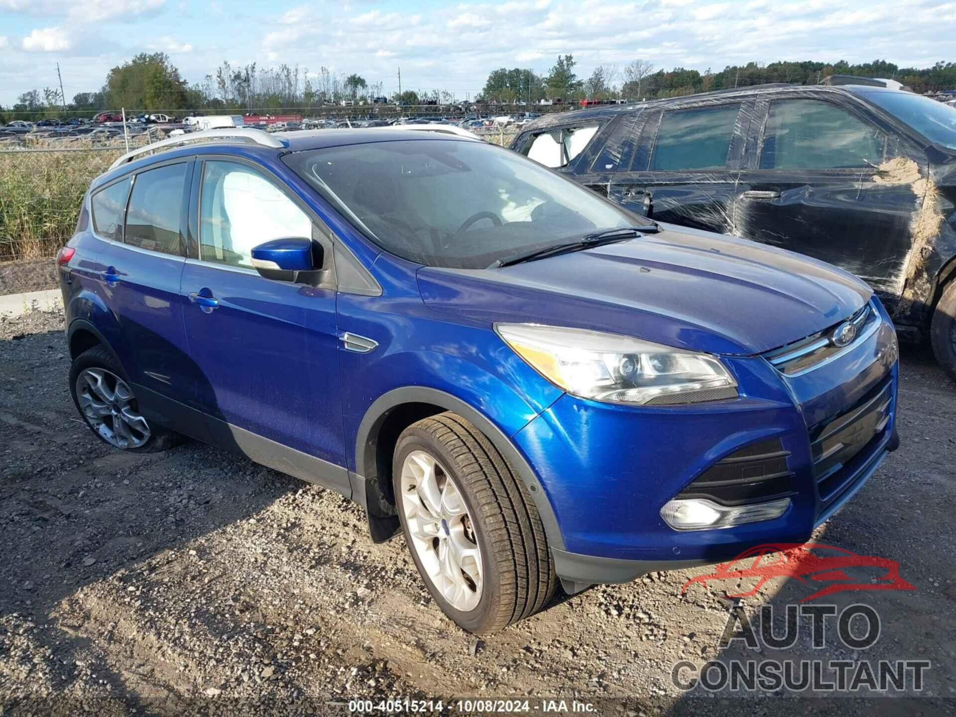 FORD ESCAPE 2016 - 1FMCU9J99GUB94755