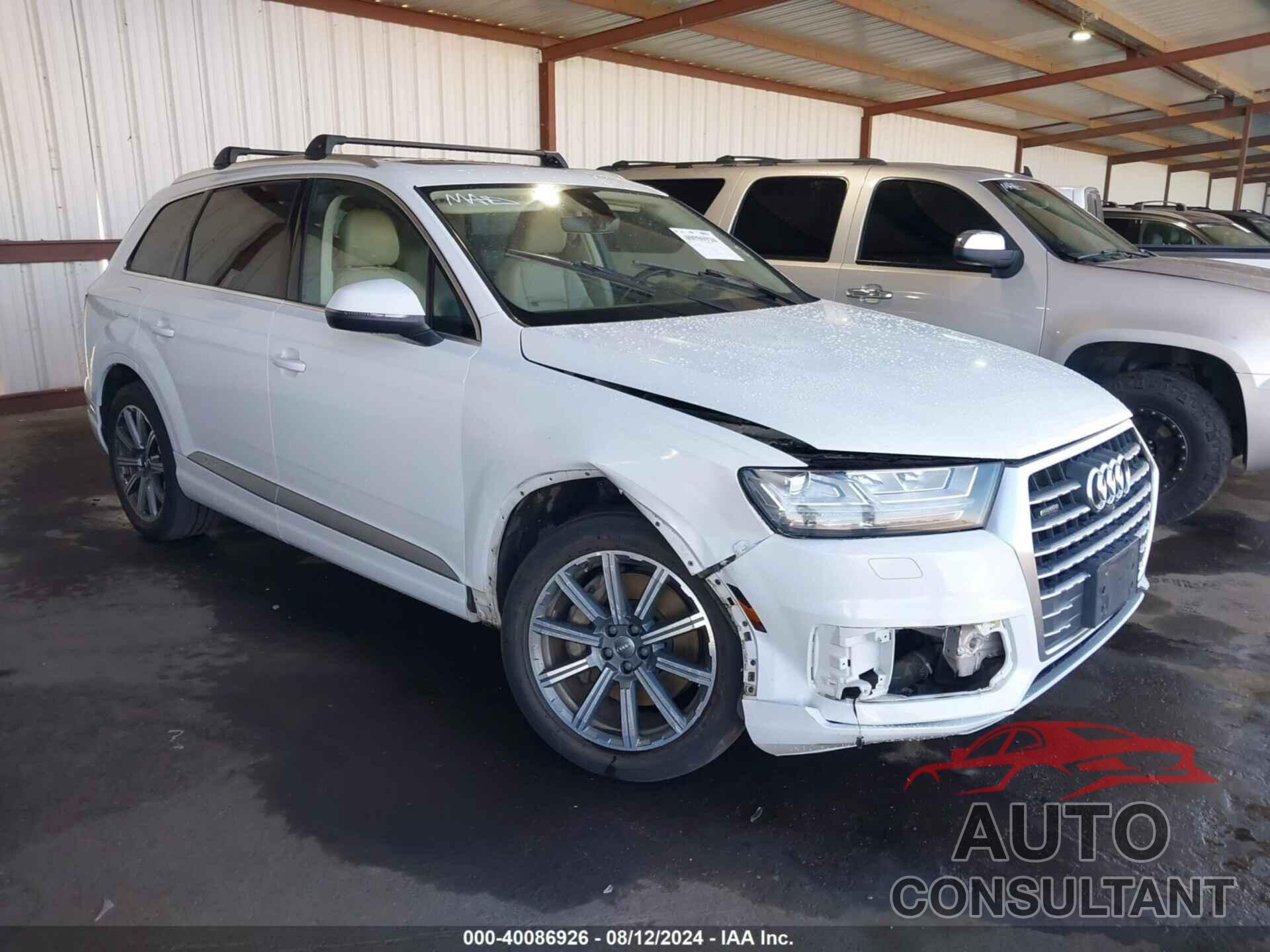 AUDI Q7 2017 - WA1LHAF76HD040341