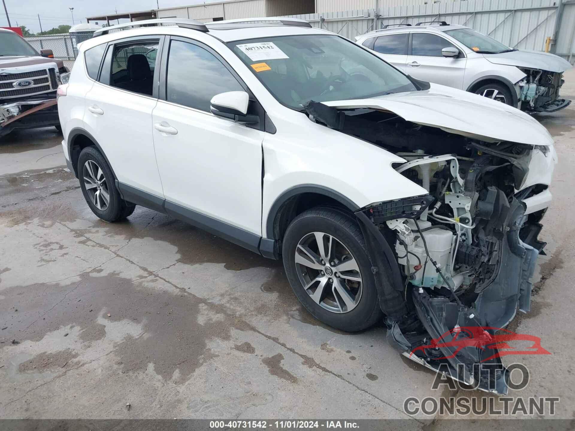 TOYOTA RAV4 2018 - JTMWFREV0JD125415