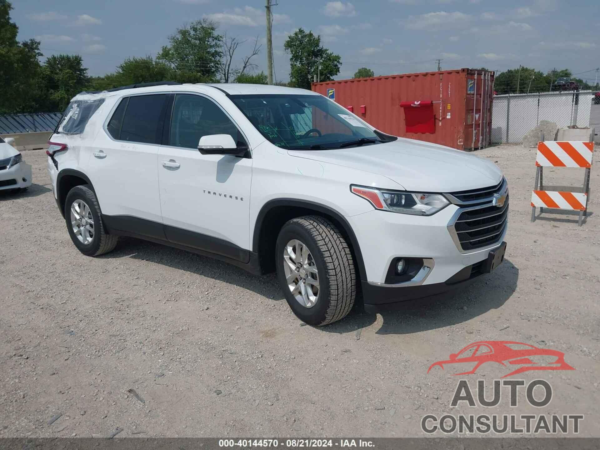 CHEVROLET TRAVERSE 2019 - 1GNERGKW2KJ219066