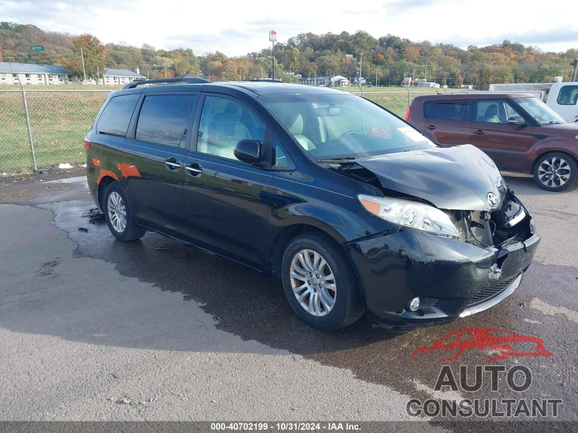 TOYOTA SIENNA 2015 - 5TDYK3DC1FS689538