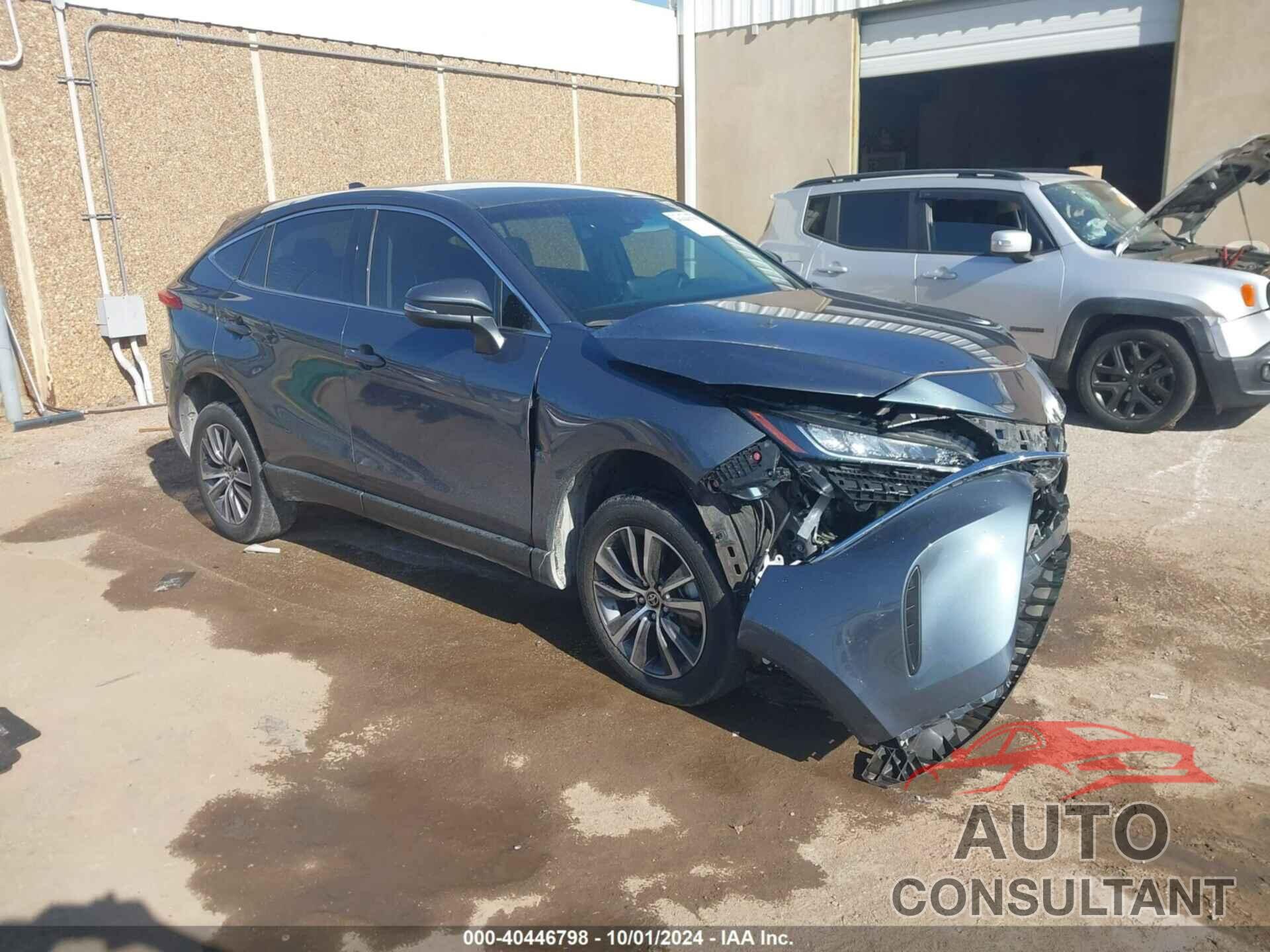 TOYOTA VENZA 2022 - JTEAAAAH5NJ092649