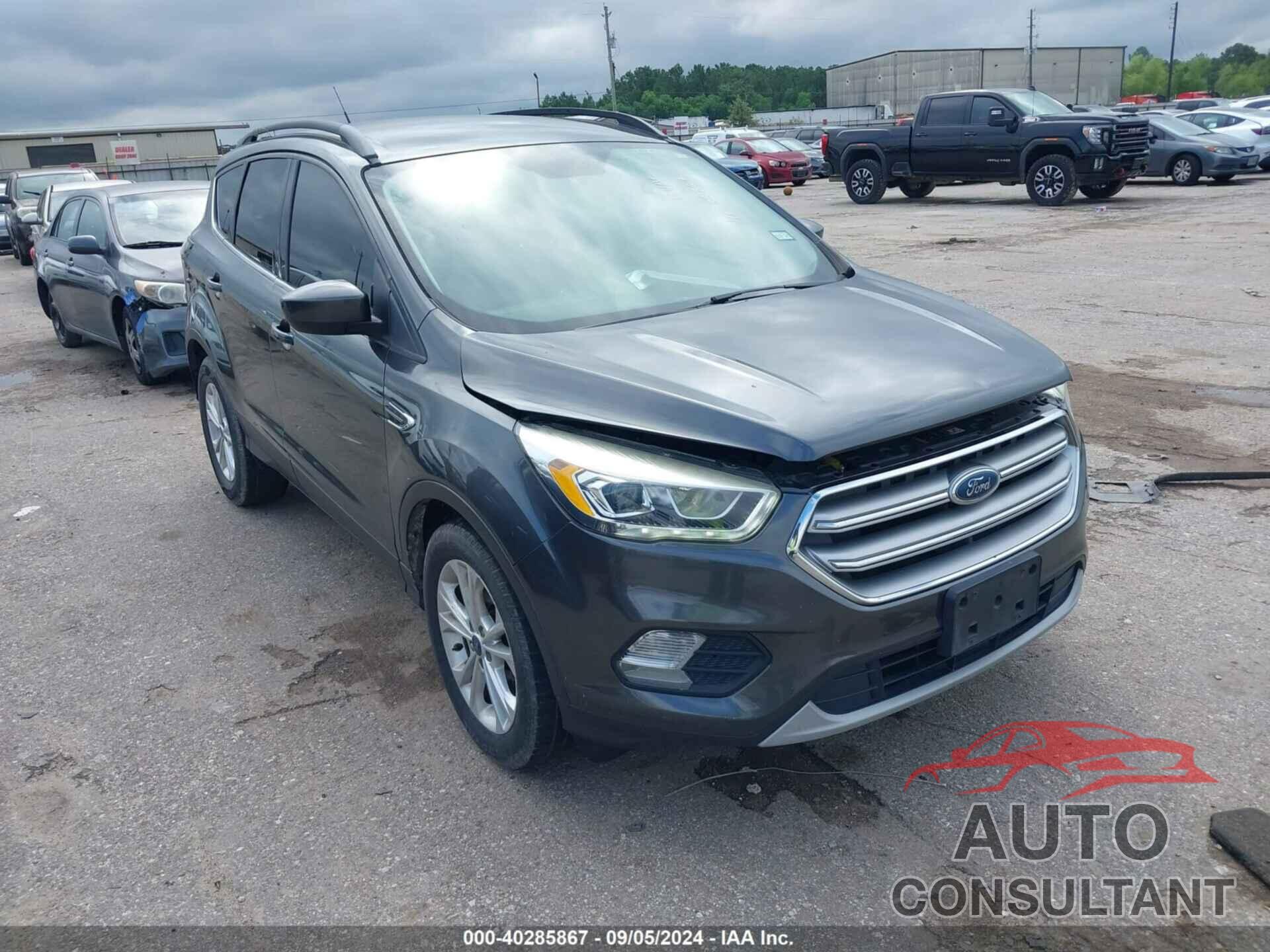 FORD ESCAPE 2017 - 1FMCU0GD7HUC54119