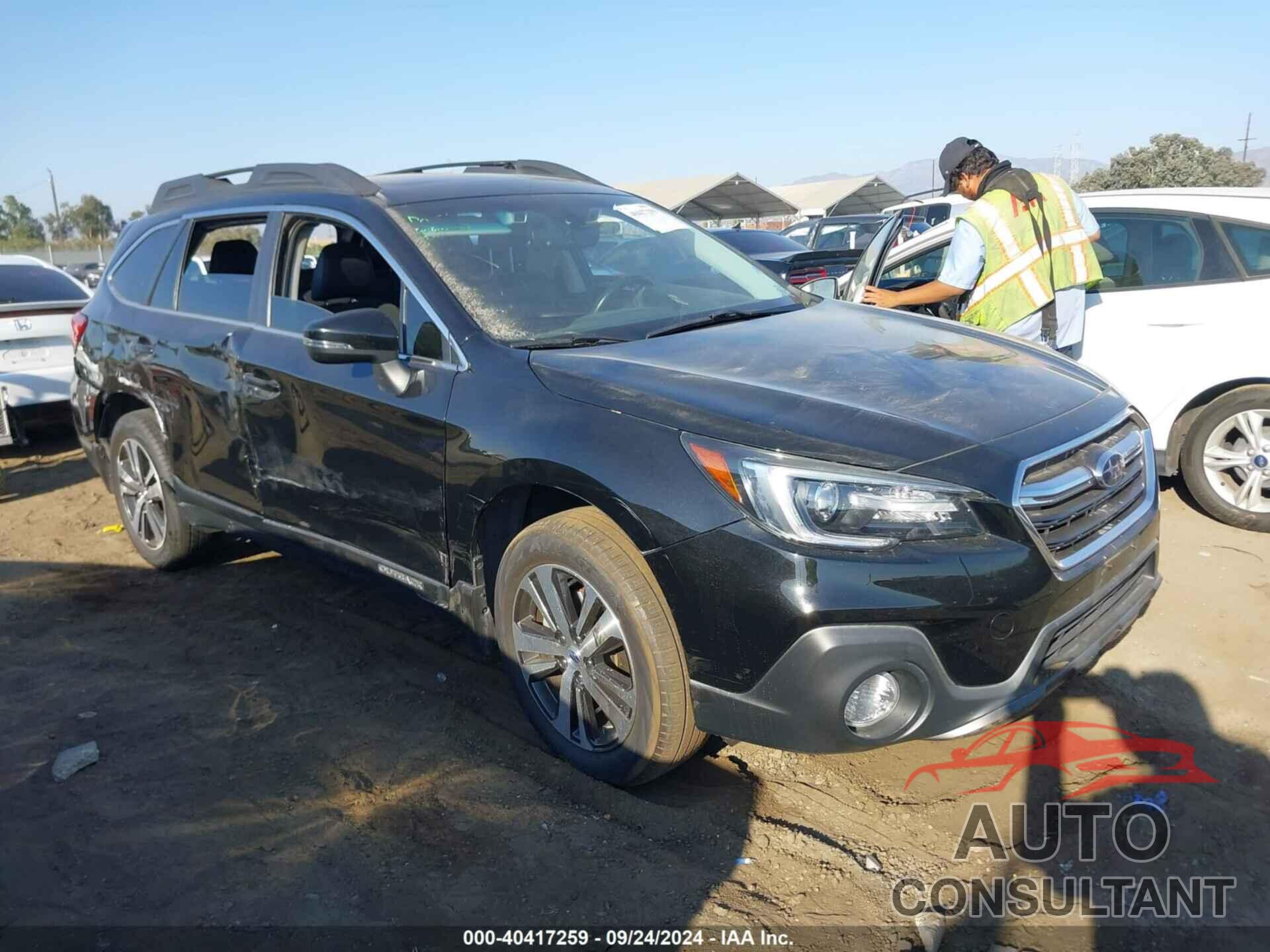 SUBARU OUTBACK 2018 - 4S4BSANCXJ3291002