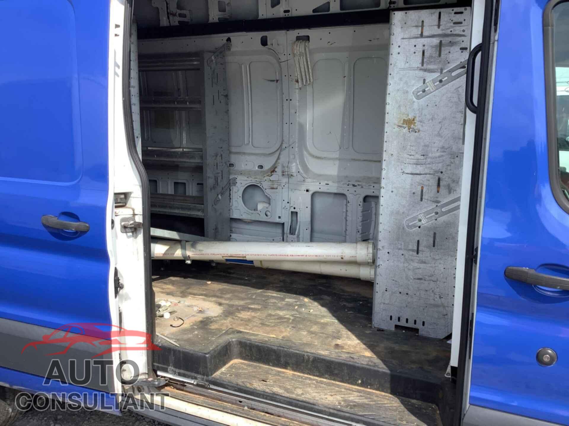 FORD TRANSIT 2018 - 1FTBF4XV2JKA37802