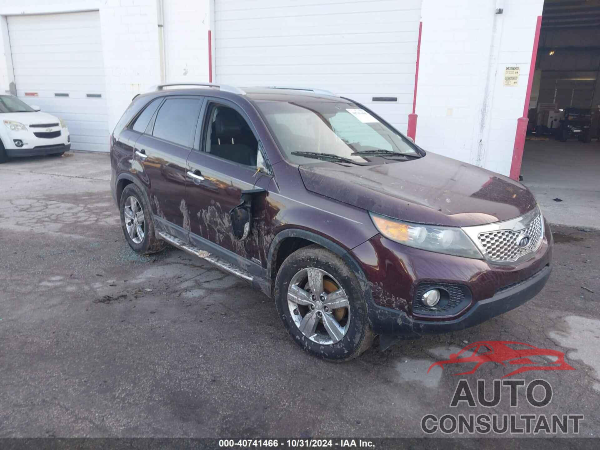 KIA SORENTO 2012 - 5XYKUCA61CG247916