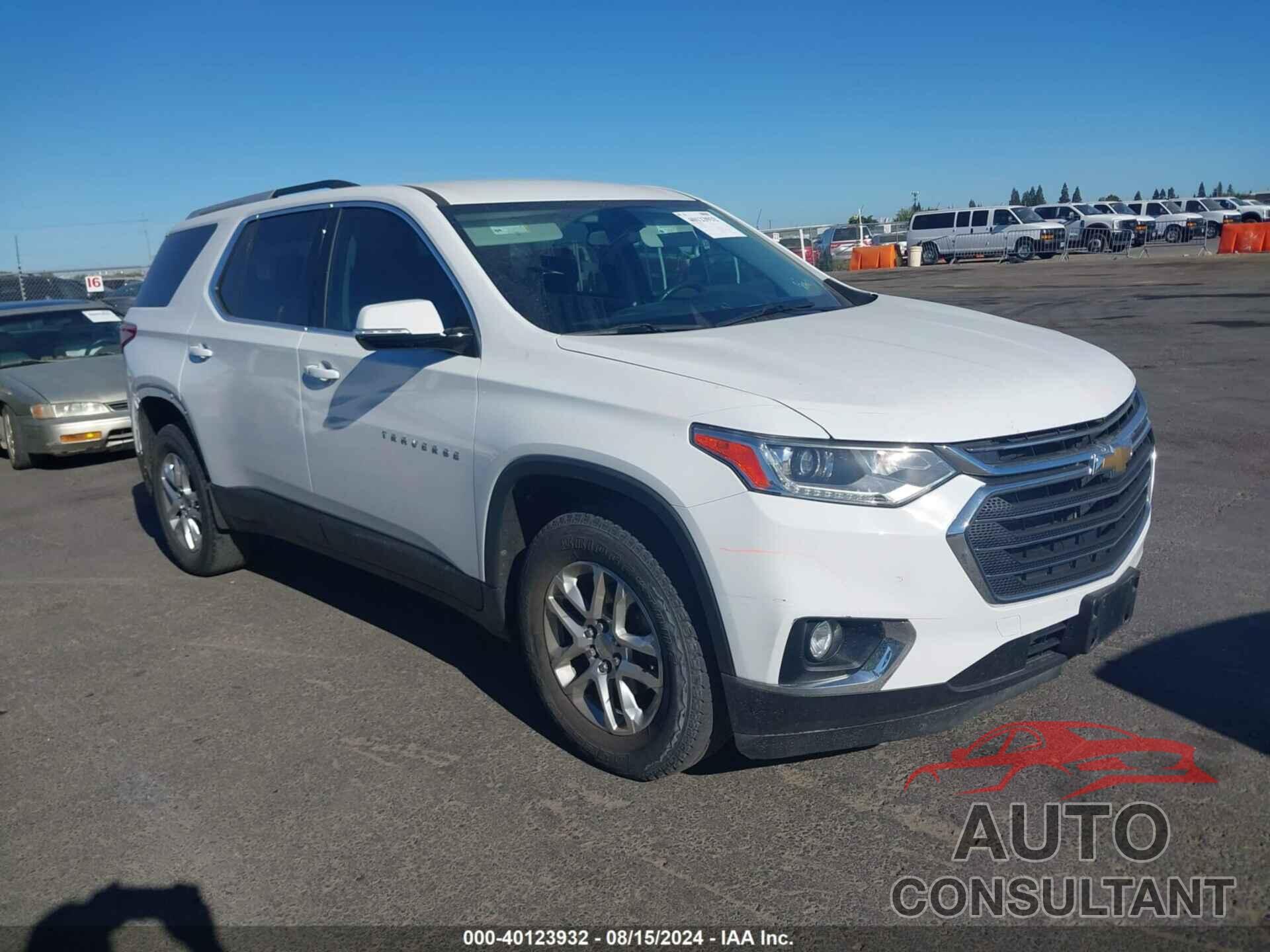 CHEVROLET TRAVERSE 2018 - 1GNERGKW0JJ101404